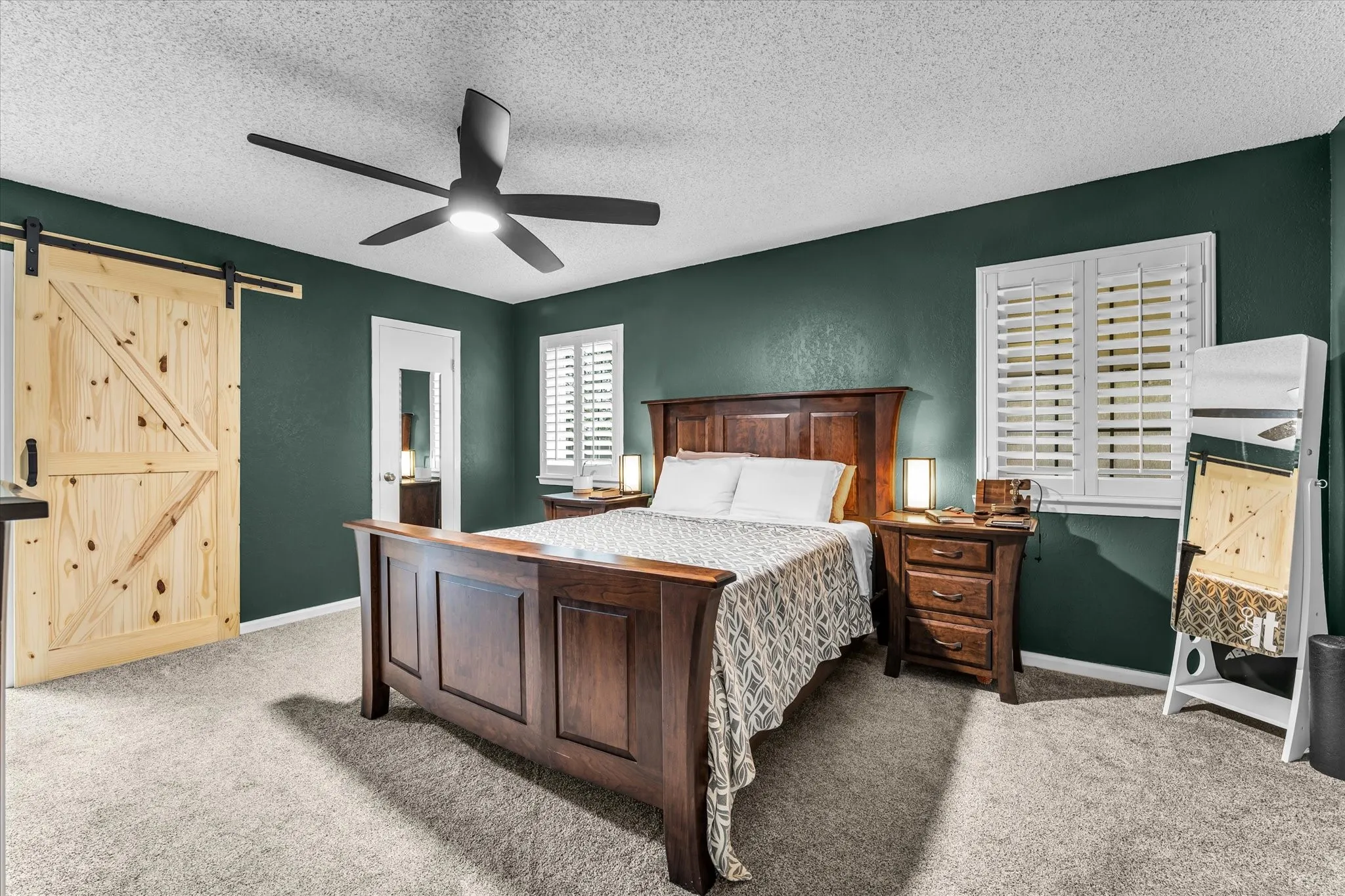 Single Family Residence For Sale in Mc Lennan County , 5206 Chaparral Drive, Waco, Texas 76710, 4 Bedrooms, 3 Bathrooms, Garage spaces, 2,701 Sqft, built in 1976, Price $444,500, mls#21345146, Real Estate Agent in Waco, Homes For Sale in Mc Lennan county, Homes For Sale in Waco, Realtor in Waco Texas, Real Estate Brokerage Independent Realty Texas, Luminita Cordes Realtor