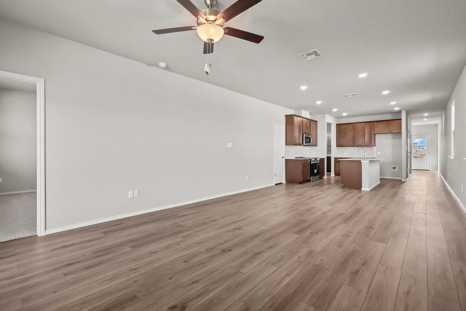 Single Family Residence For Sale in Kaufman County , 3509 Hank Drive, Heartland, Texas 75114, 3 Bedroom, 2 Bathroom, 2 Garage spaces, 1,459 Sqft, built in 2026, mls#21353157, Real Estate Agent in Heartland, Homes For Sale in Kaufman county, Homes For Sale in Heartland, Realtor in Heartland Texas, Real Estate Brokerage Independent Realty Texas, Luminita Cordes Realtor