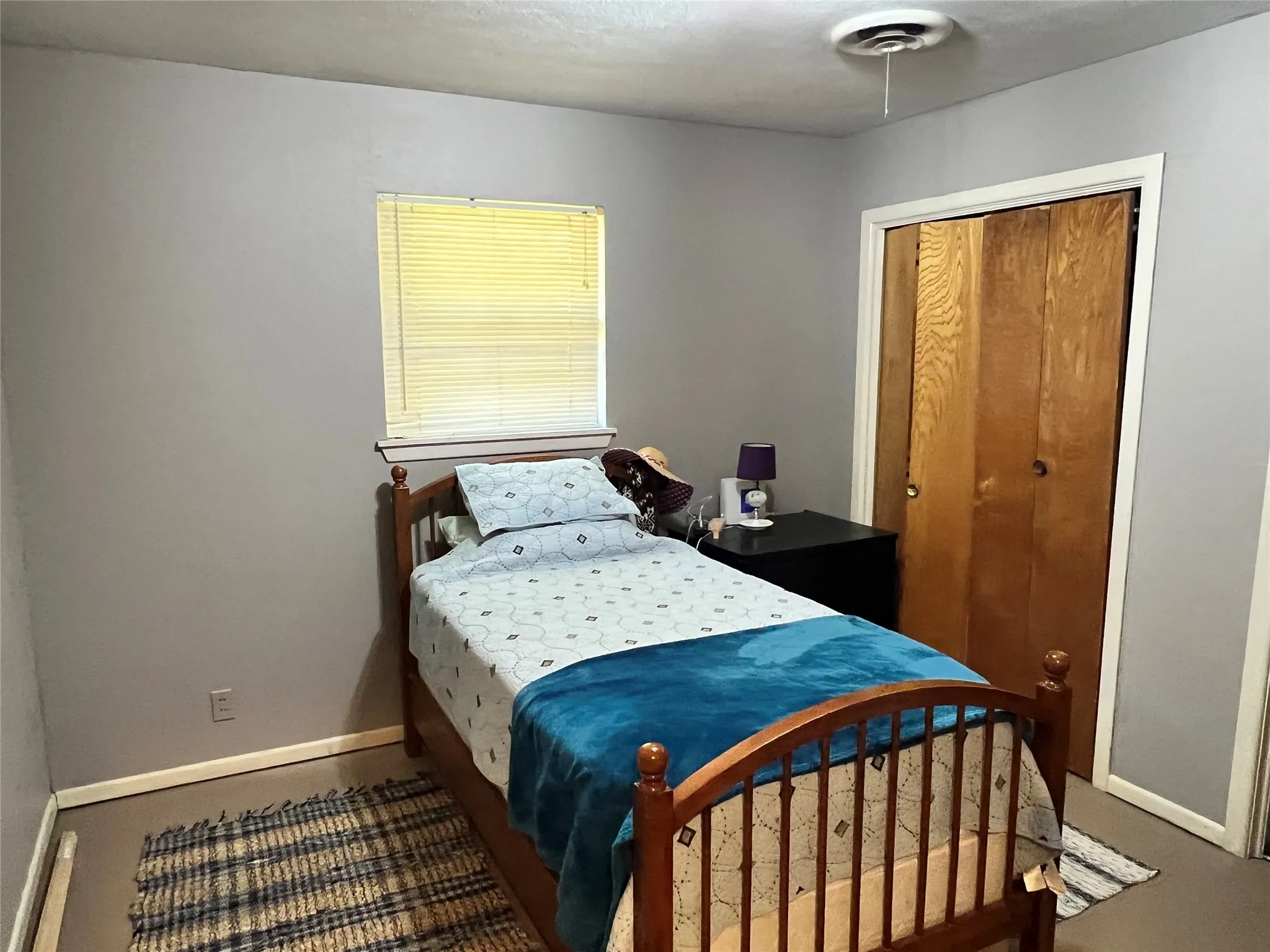 Single Family Residence For Sale in Johnson County , 1206 Crestwood Drive, Cleburne, Texas 76033, 3 Bedroom, 2 Bathroom, 1 Garage spaces, 1,612 Sqft, built in 1965, mls#21353047, Real Estate Agent in Cleburne, Homes For Sale in Johnson county, Homes For Sale in Cleburne, Realtor in Cleburne Texas, Real Estate Brokerage Independent Realty Texas, Luminita Cordes Realtor