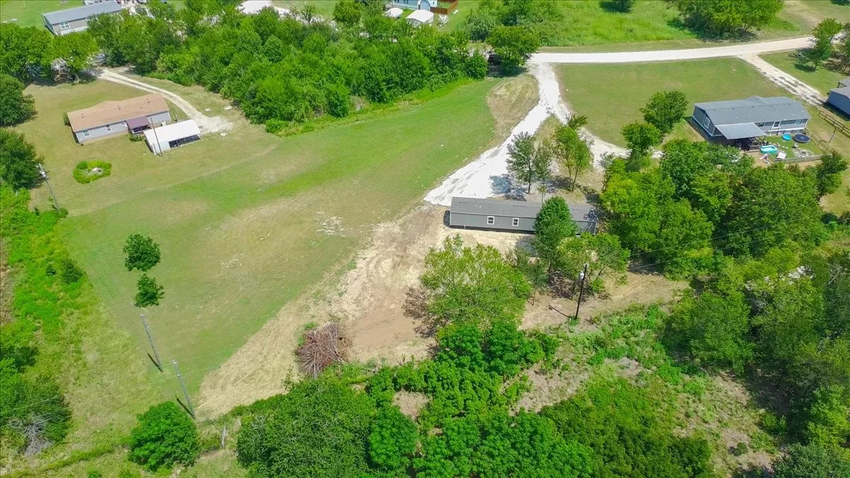 Manufactured Home For Sale in Navarro County , 206 SE CR 3048A, Corsicana, Texas 75109, 3 Bedroom, 2 Bathroom, Garage spaces, 1,064 Sqft, built in 2026, mls#21351443, Real Estate Agent in Corsicana, Homes For Sale in Navarro county, Homes For Sale in Corsicana, Realtor in Corsicana Texas, Real Estate Brokerage Independent Realty Texas, Luminita Cordes Realtor