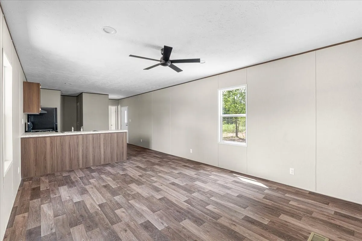 Manufactured Home For Sale in Navarro County , 206 SE CR 3048A, Corsicana, Texas 75109, 3 Bedroom, 2 Bathroom, Garage spaces, 1,064 Sqft, built in 2026, mls#21351443, Real Estate Agent in Corsicana, Homes For Sale in Navarro county, Homes For Sale in Corsicana, Realtor in Corsicana Texas, Real Estate Brokerage Independent Realty Texas, Luminita Cordes Realtor