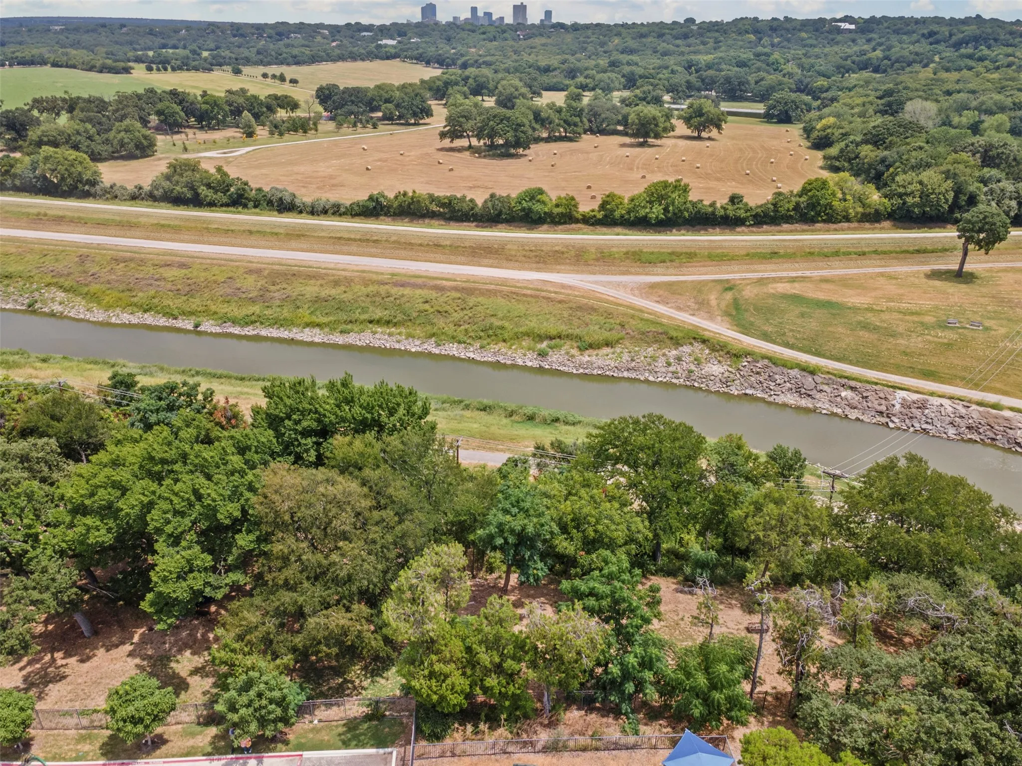 Unimproved Land For Sale in Tarrant County , 501 Nursery Lane, Fort Worth, Texas 76114, 0, 0, Garage spaces, 0 Sqft, built in 0, mls#21353183, Real Estate Agent in Fort Worth, Homes For Sale in Tarrant county, Homes For Sale in Fort Worth, Realtor in Fort Worth Texas, Real Estate Brokerage Independent Realty Texas, Luminita Cordes Realtor