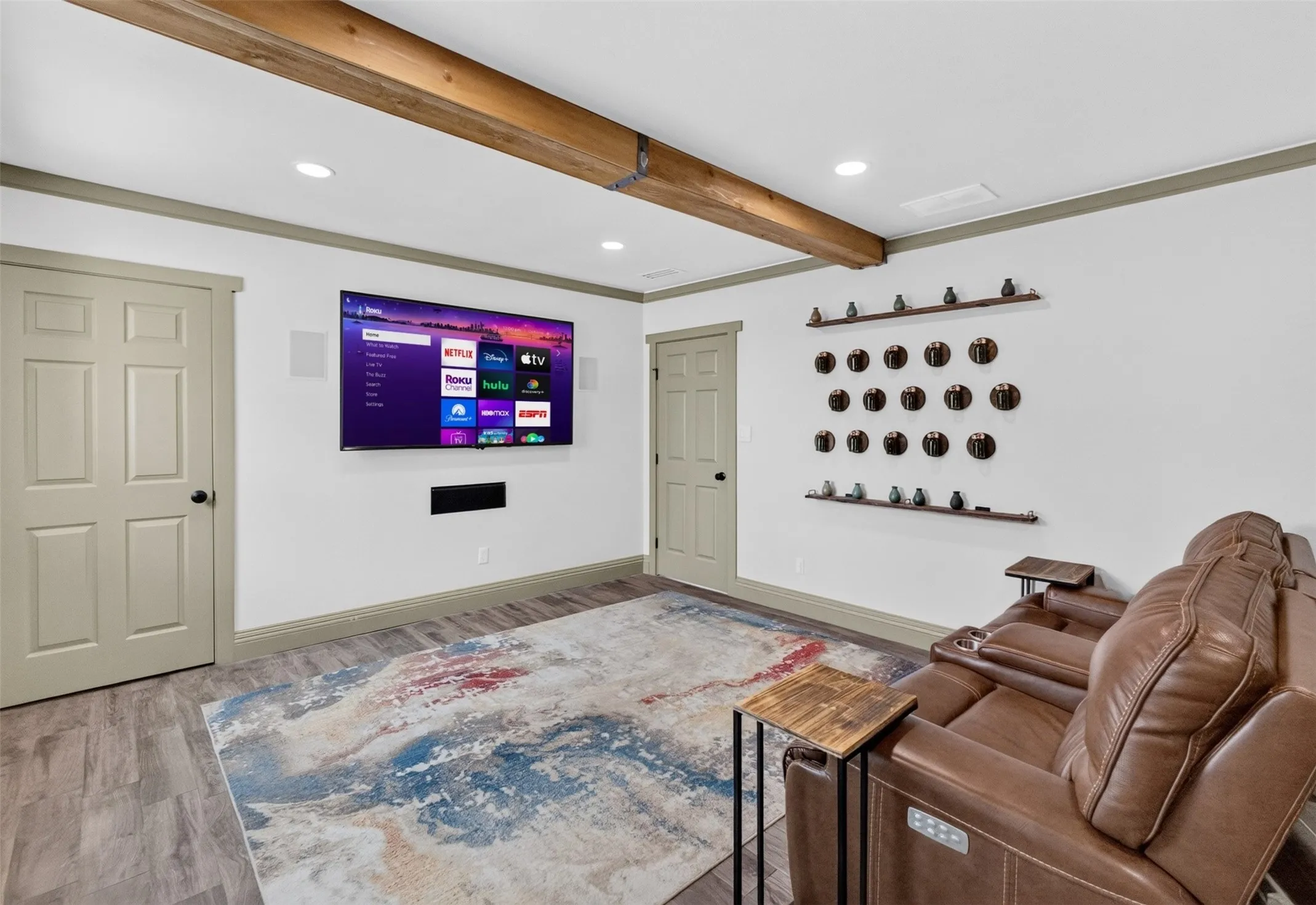 Single Family Residence For Sale in Tarrant County , 31 Rancho Drive N, Fort Worth, Texas 76244, 5 Bedroom, 4 Bathroom, 3 Garage spaces, 3,200 Sqft, built in 1986, mls#21352260, Real Estate Agent in Fort Worth, Homes For Sale in Tarrant county, Homes For Sale in Fort Worth, Realtor in Fort Worth Texas, Real Estate Brokerage Independent Realty Texas, Luminita Cordes Realtor