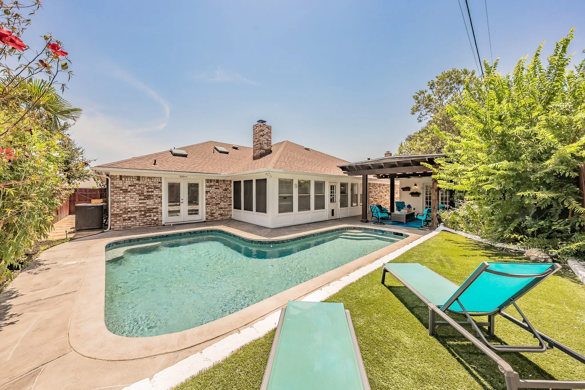Single Family Residence For Sale in Tarrant County , 8429 Stephanie Drive, North Richland Hills, Texas 76182, 4 Bedroom, 3 Bathroom, 2 Garage spaces, 2,837 Sqft, built in 1988, mls#21349632, Real Estate Agent in North Richland Hills, Homes For Sale in Tarrant county, Homes For Sale in North Richland Hills, Realtor in North Richland Hills Texas, Real Estate Brokerage Independent Realty Texas, Luminita Cordes Realtor