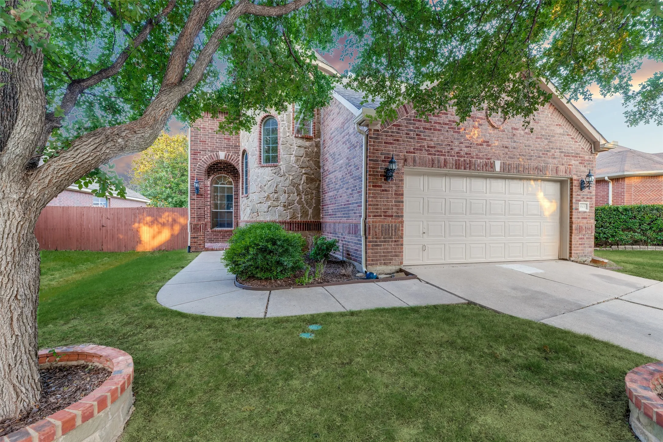 Single Family Residence For Rent in Collin County , 3501 Meridian Drive, Mc Kinney, Texas 75070, 3 Bedroom, 3 Bathroom, 2 Garage spaces, 2,059 Sqft, built in 2006, mls#21352245, Real Estate Agent in Mc Kinney, Homes For Rent in Collin county, Homes For Rent in Mc Kinney, Realtor in Mc Kinney Texas, Real Estate Brokerage Independent Realty Texas, Luminita Cordes Realtor