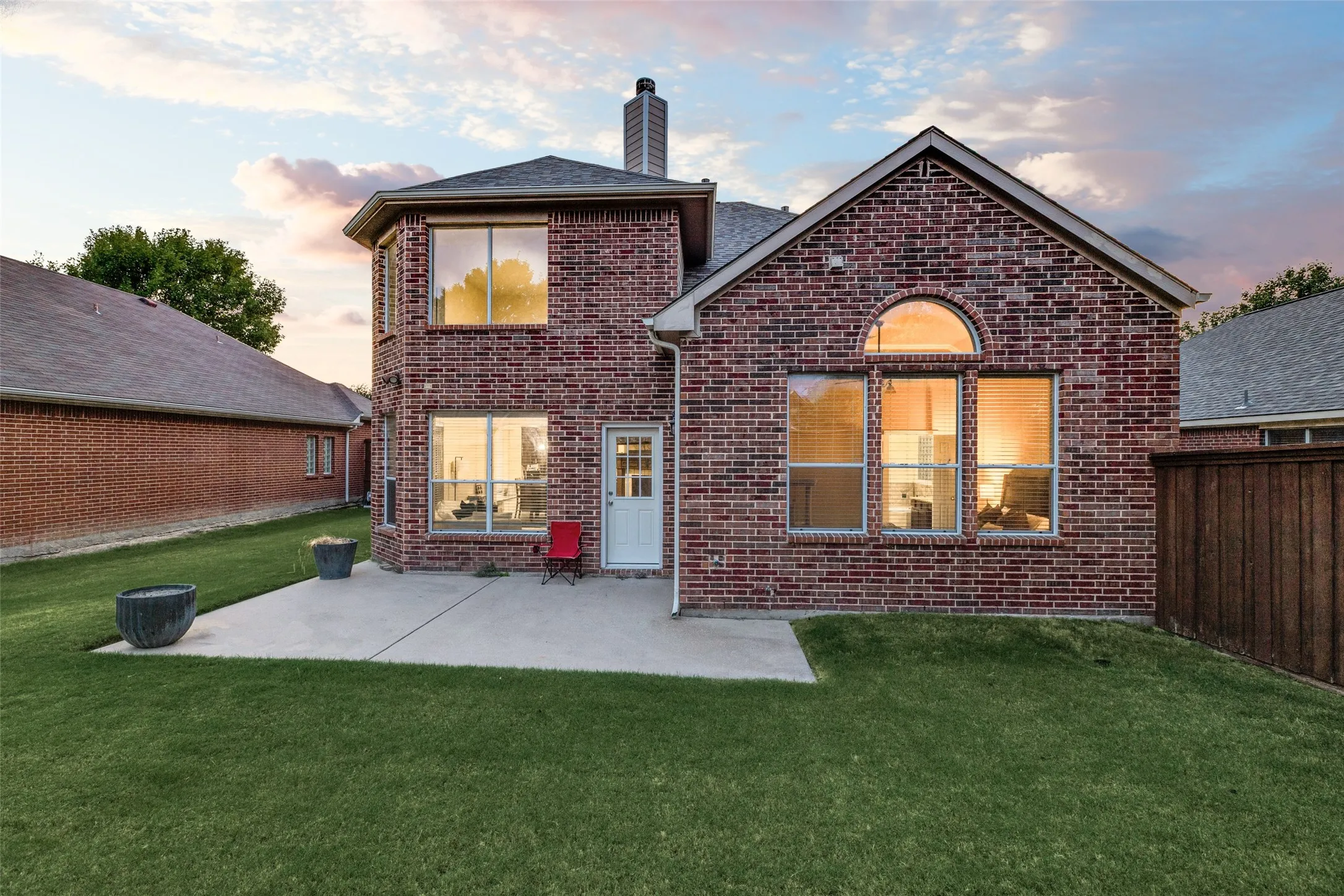 Single Family Residence For Rent in Collin County , 3501 Meridian Drive, Mc Kinney, Texas 75070, 3 Bedroom, 3 Bathroom, 2 Garage spaces, 2,059 Sqft, built in 2006, mls#21352245, Real Estate Agent in Mc Kinney, Homes For Rent in Collin county, Homes For Rent in Mc Kinney, Realtor in Mc Kinney Texas, Real Estate Brokerage Independent Realty Texas, Luminita Cordes Realtor