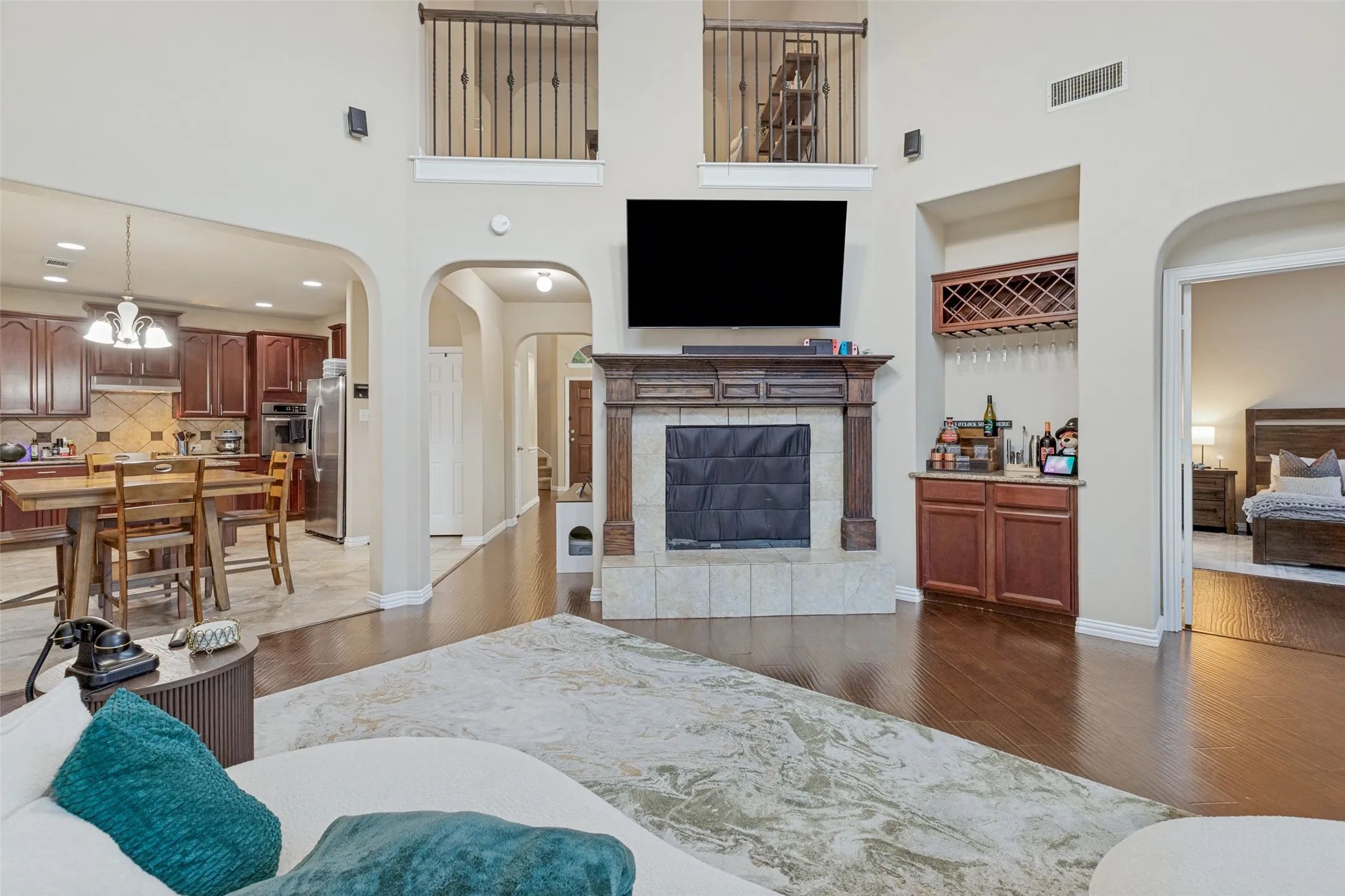 Single Family Residence For Rent in Collin County , 3501 Meridian Drive, Mc Kinney, Texas 75070, 3 Bedroom, 3 Bathroom, 2 Garage spaces, 2,059 Sqft, built in 2006, mls#21352245, Real Estate Agent in Mc Kinney, Homes For Rent in Collin county, Homes For Rent in Mc Kinney, Realtor in Mc Kinney Texas, Real Estate Brokerage Independent Realty Texas, Luminita Cordes Realtor