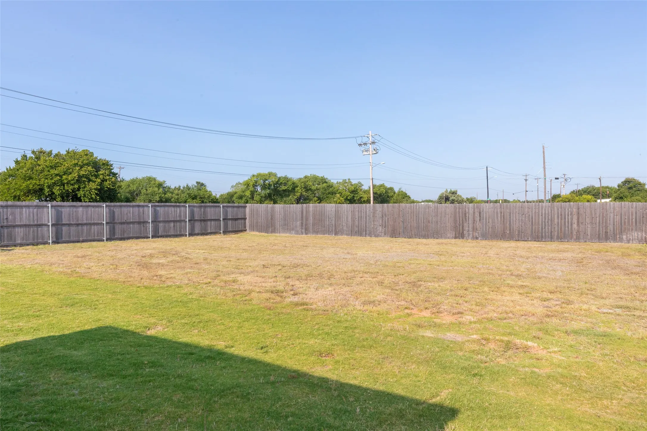 Single Family Residence For Sale in Callahan County , 202 Marlin Street, Clyde, Texas 79510, 4 Bedroom, 2 Bathroom, 2 Garage spaces, 1,870 Sqft, built in 2022, mls#21352815, Real Estate Agent in Clyde, Homes For Sale in Callahan county, Homes For Sale in Clyde, Realtor in Clyde Texas, Real Estate Brokerage Independent Realty Texas, Luminita Cordes Realtor