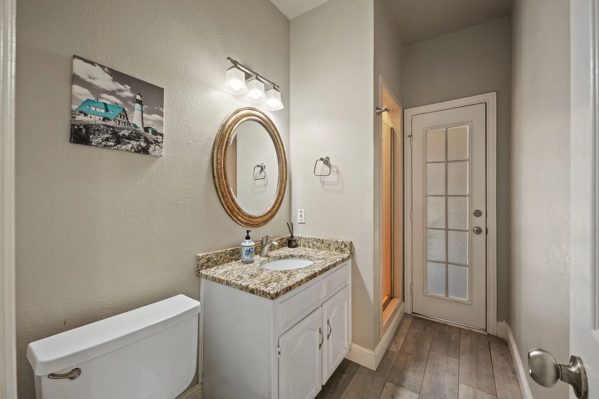 Single Family Residence For Sale in Dallas County , 2311 Creekside Circle N, Irving, Texas 75063, 4 Bedroom, 4 Bathroom, 2 Garage spaces, 3,355 Sqft, built in 1990, mls#21348469, Real Estate Agent in Irving, Homes For Sale in Dallas county, Homes For Sale in Irving, Realtor in Irving Texas, Real Estate Brokerage Independent Realty Texas, Luminita Cordes Realtor