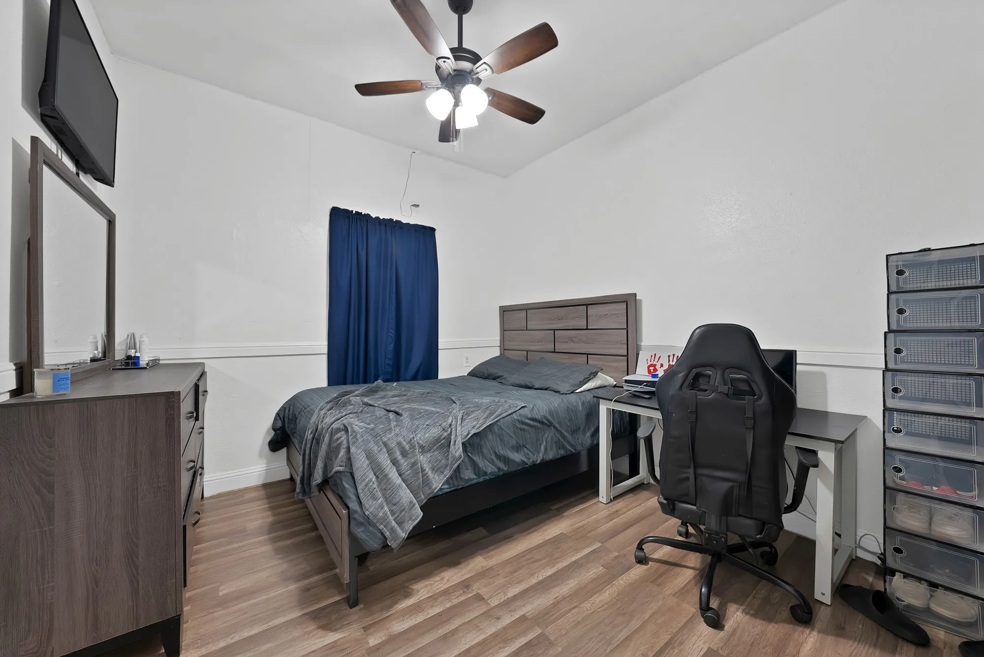 Single Family Residence For Sale in Dallas County , 1102 Ash Street, Irving, Texas 75060, 4 Bedroom, 2 Bathroom, Garage spaces, 1,430 Sqft, built in 1950, mls#21352538, Real Estate Agent in Irving, Homes For Sale in Dallas county, Homes For Sale in Irving, Realtor in Irving Texas, Real Estate Brokerage Independent Realty Texas, Luminita Cordes Realtor