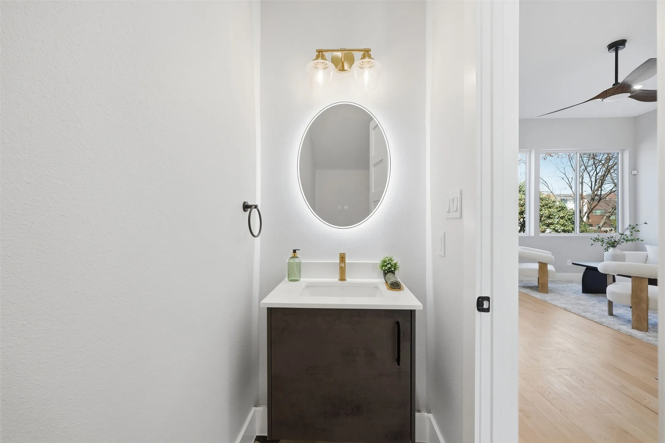 Townhouse For Rent in Dallas County , 2214 Annex Avenue 103, Dallas, Texas 75204, 2 Bedroom, 3 Bathroom, 2 Garage spaces, 1,573 Sqft, built in 2024, mls#21353199, Real Estate Agent in Dallas, Homes For Rent in Dallas county, Homes For Rent in Dallas, Realtor in Dallas Texas, Real Estate Brokerage Independent Realty Texas, Luminita Cordes Realtor