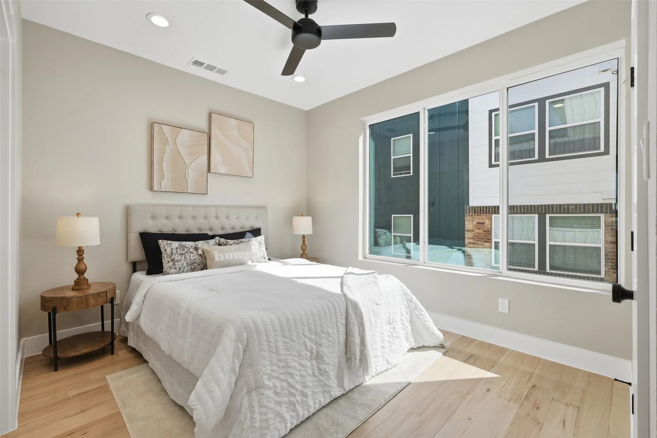 Townhouse For Rent in Dallas County , 2214 Annex Avenue 103, Dallas, Texas 75204, 2 Bedroom, 3 Bathroom, 2 Garage spaces, 1,573 Sqft, built in 2024, mls#21353199, Real Estate Agent in Dallas, Homes For Rent in Dallas county, Homes For Rent in Dallas, Realtor in Dallas Texas, Real Estate Brokerage Independent Realty Texas, Luminita Cordes Realtor