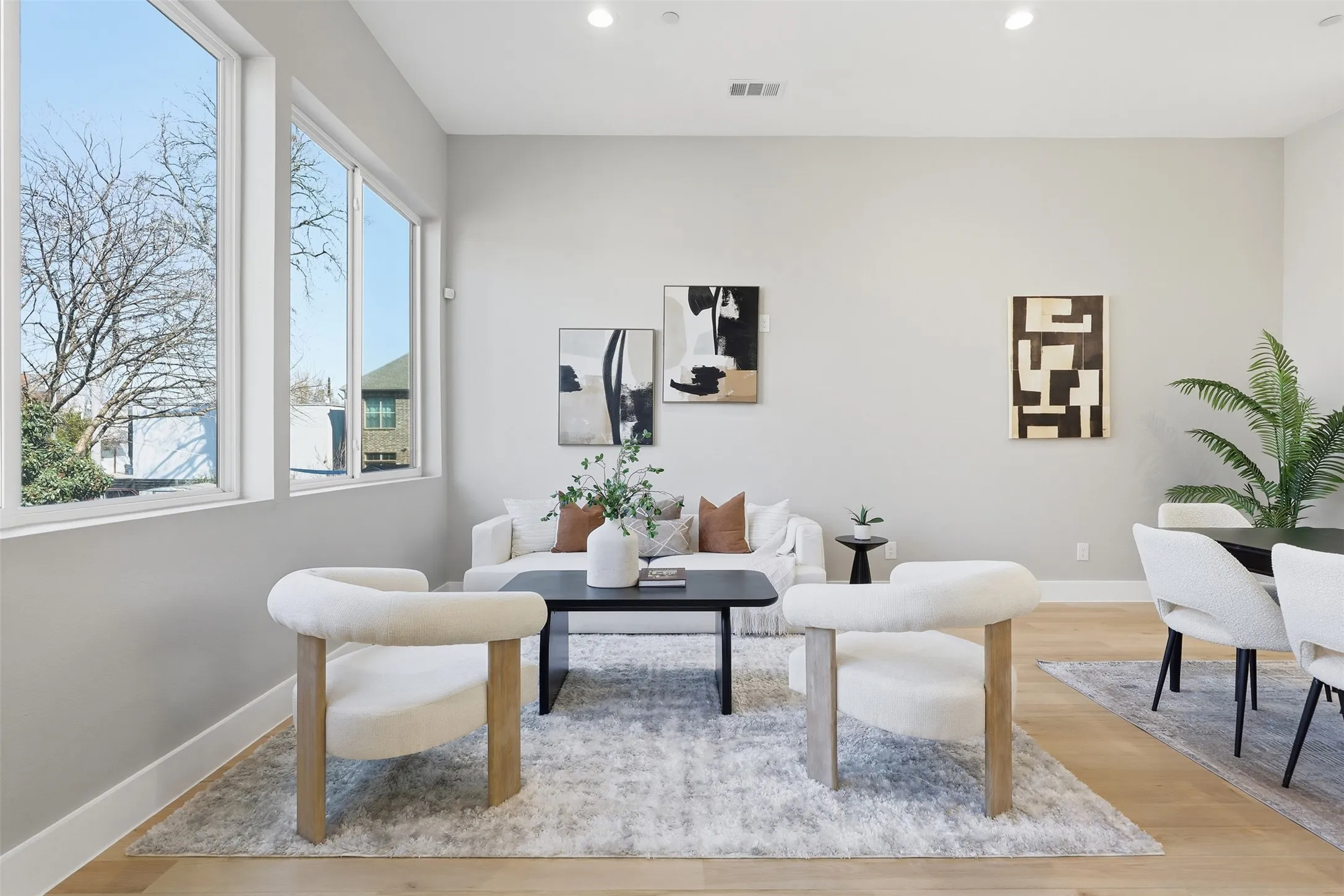 Townhouse For Rent in Dallas County , 2214 Annex Avenue 103, Dallas, Texas 75204, 2 Bedroom, 3 Bathroom, 2 Garage spaces, 1,573 Sqft, built in 2024, mls#21353199, Real Estate Agent in Dallas, Homes For Rent in Dallas county, Homes For Rent in Dallas, Realtor in Dallas Texas, Real Estate Brokerage Independent Realty Texas, Luminita Cordes Realtor