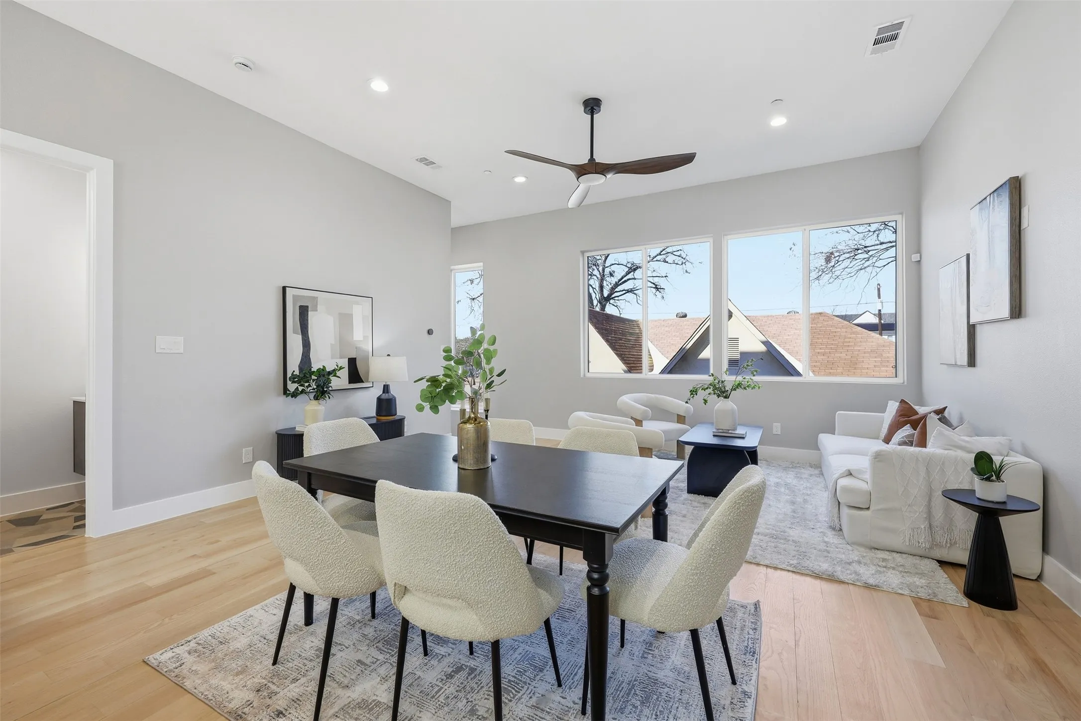 Townhouse For Rent in Dallas County , 2214 Annex Avenue 103, Dallas, Texas 75204, 2 Bedroom, 3 Bathroom, 2 Garage spaces, 1,573 Sqft, built in 2024, mls#21353199, Real Estate Agent in Dallas, Homes For Rent in Dallas county, Homes For Rent in Dallas, Realtor in Dallas Texas, Real Estate Brokerage Independent Realty Texas, Luminita Cordes Realtor