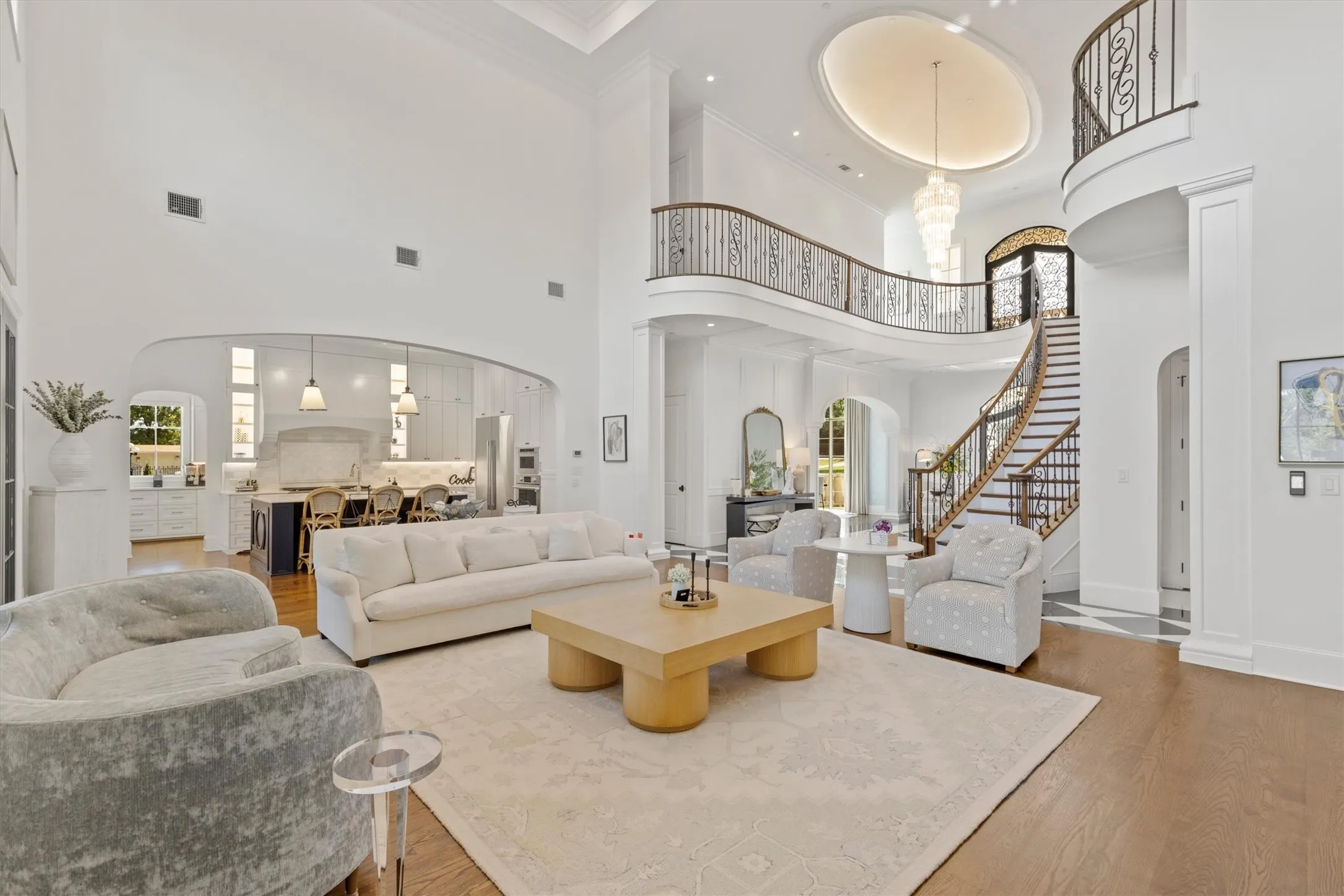 Single Family Residence For Sale in Tarrant County , 1029 Shady Oaks Drive, Southlake, Texas 76092, 5 Bedroom, 7 Bathroom, 4 Garage spaces, 6,432 Sqft, built in 2023, mls#21341749, Real Estate Agent in Southlake, Homes For Sale in Tarrant county, Homes For Sale in Southlake, Realtor in Southlake Texas, Real Estate Brokerage Independent Realty Texas, Luminita Cordes Realtor
