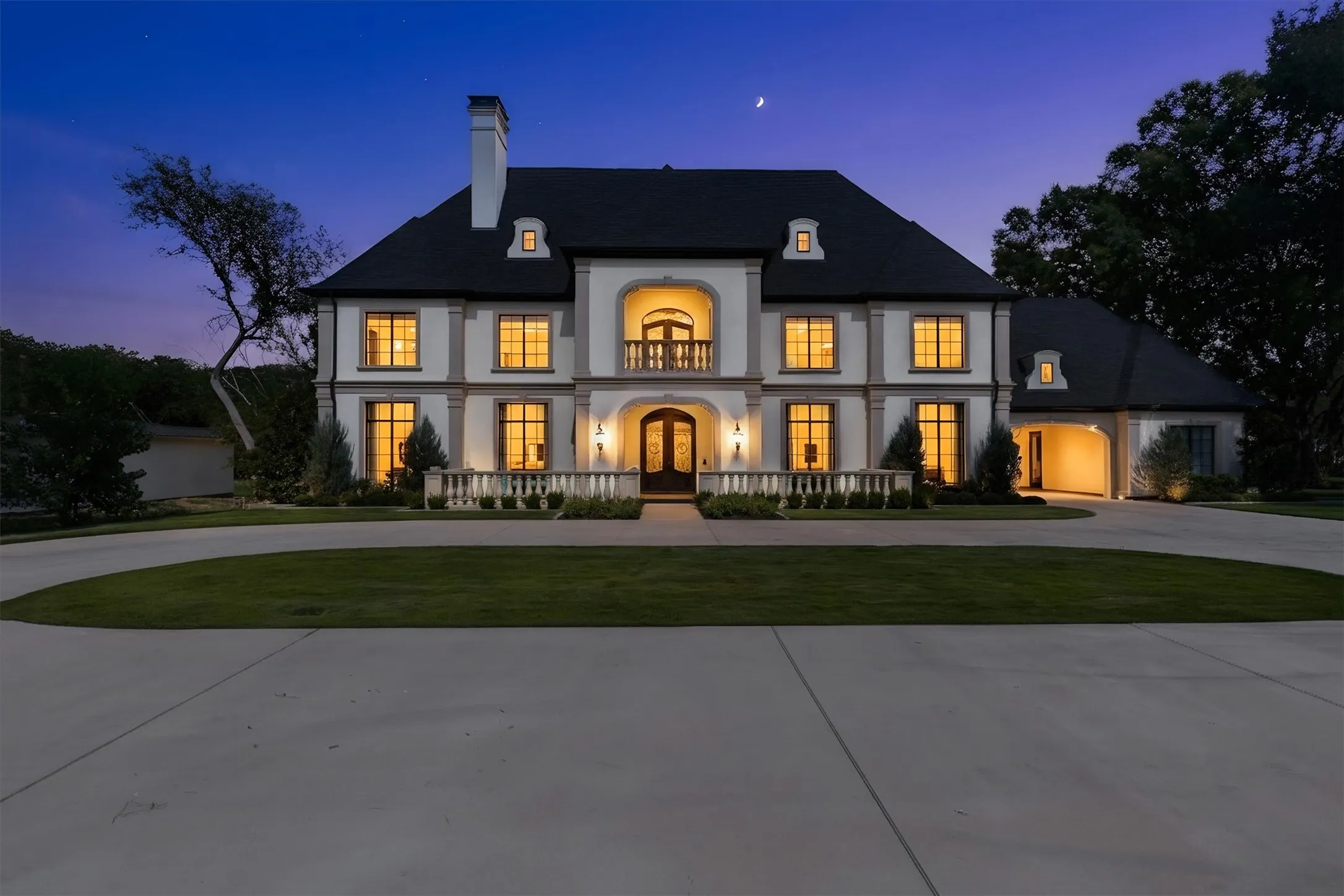 Single Family Residence For Sale in Tarrant County , 1029 Shady Oaks Drive, Southlake, Texas 76092, 5 Bedroom, 7 Bathroom, 4 Garage spaces, 6,432 Sqft, built in 2023, mls#21341749, Real Estate Agent in Southlake, Homes For Sale in Tarrant county, Homes For Sale in Southlake, Realtor in Southlake Texas, Real Estate Brokerage Independent Realty Texas, Luminita Cordes Realtor
