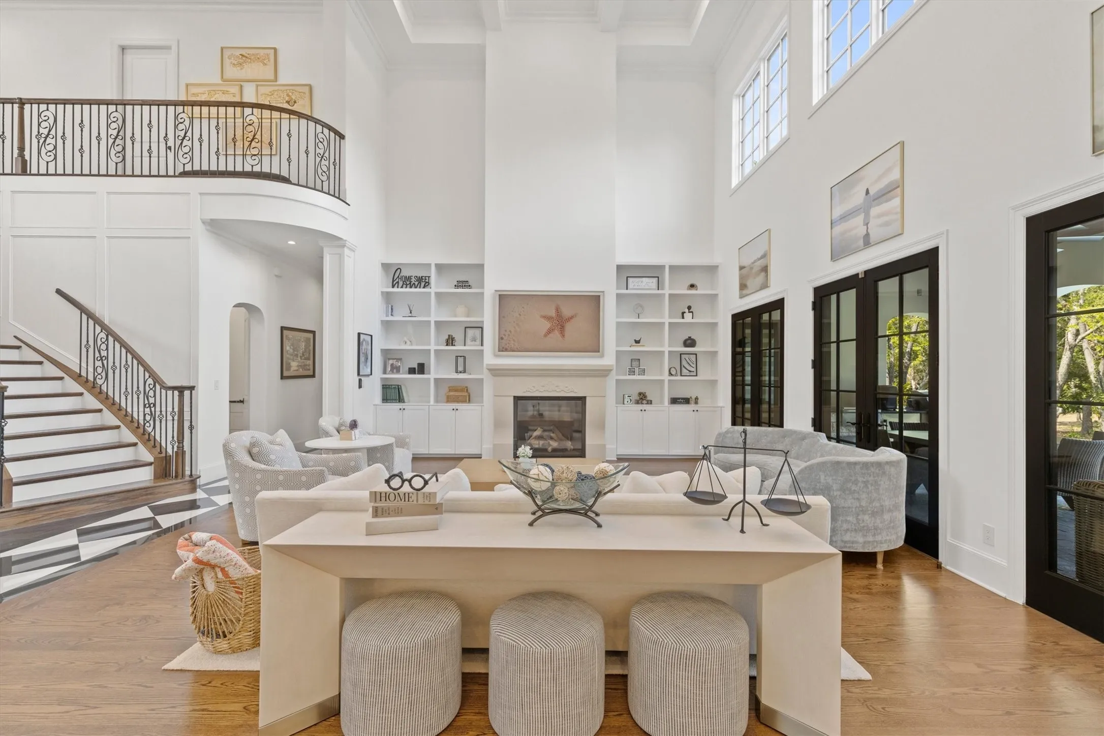 Single Family Residence For Sale in Tarrant County , 1029 Shady Oaks Drive, Southlake, Texas 76092, 5 Bedroom, 7 Bathroom, 4 Garage spaces, 6,432 Sqft, built in 2023, mls#21341749, Real Estate Agent in Southlake, Homes For Sale in Tarrant county, Homes For Sale in Southlake, Realtor in Southlake Texas, Real Estate Brokerage Independent Realty Texas, Luminita Cordes Realtor