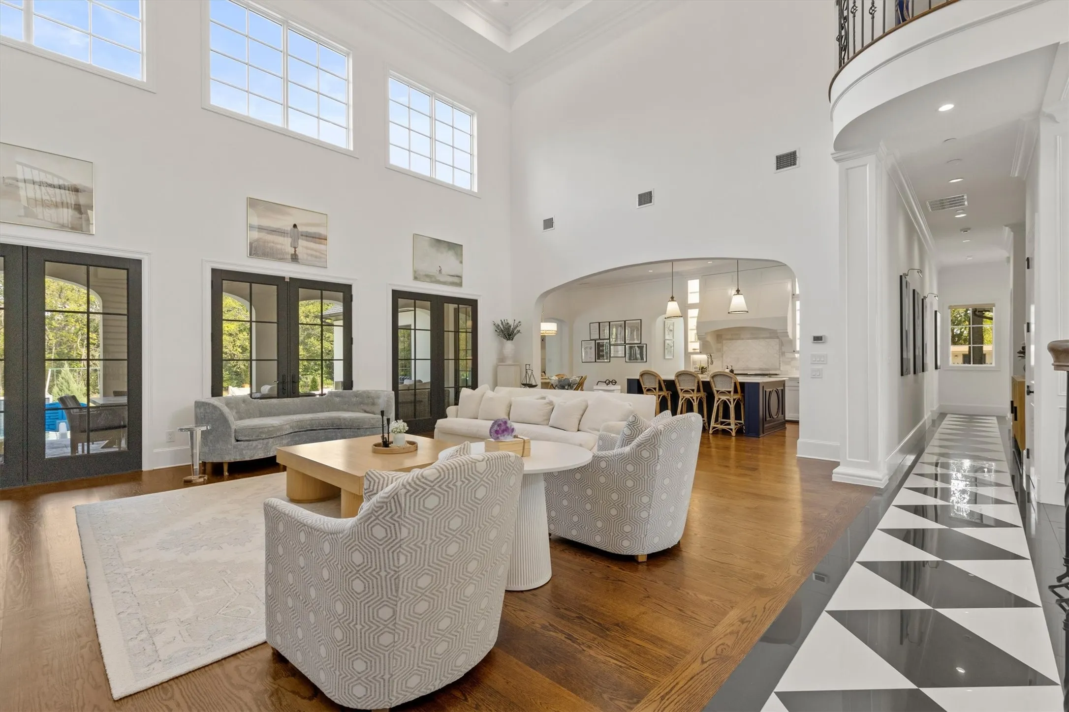 Single Family Residence For Sale in Tarrant County , 1029 Shady Oaks Drive, Southlake, Texas 76092, 5 Bedroom, 7 Bathroom, 4 Garage spaces, 6,432 Sqft, built in 2023, mls#21341749, Real Estate Agent in Southlake, Homes For Sale in Tarrant county, Homes For Sale in Southlake, Realtor in Southlake Texas, Real Estate Brokerage Independent Realty Texas, Luminita Cordes Realtor