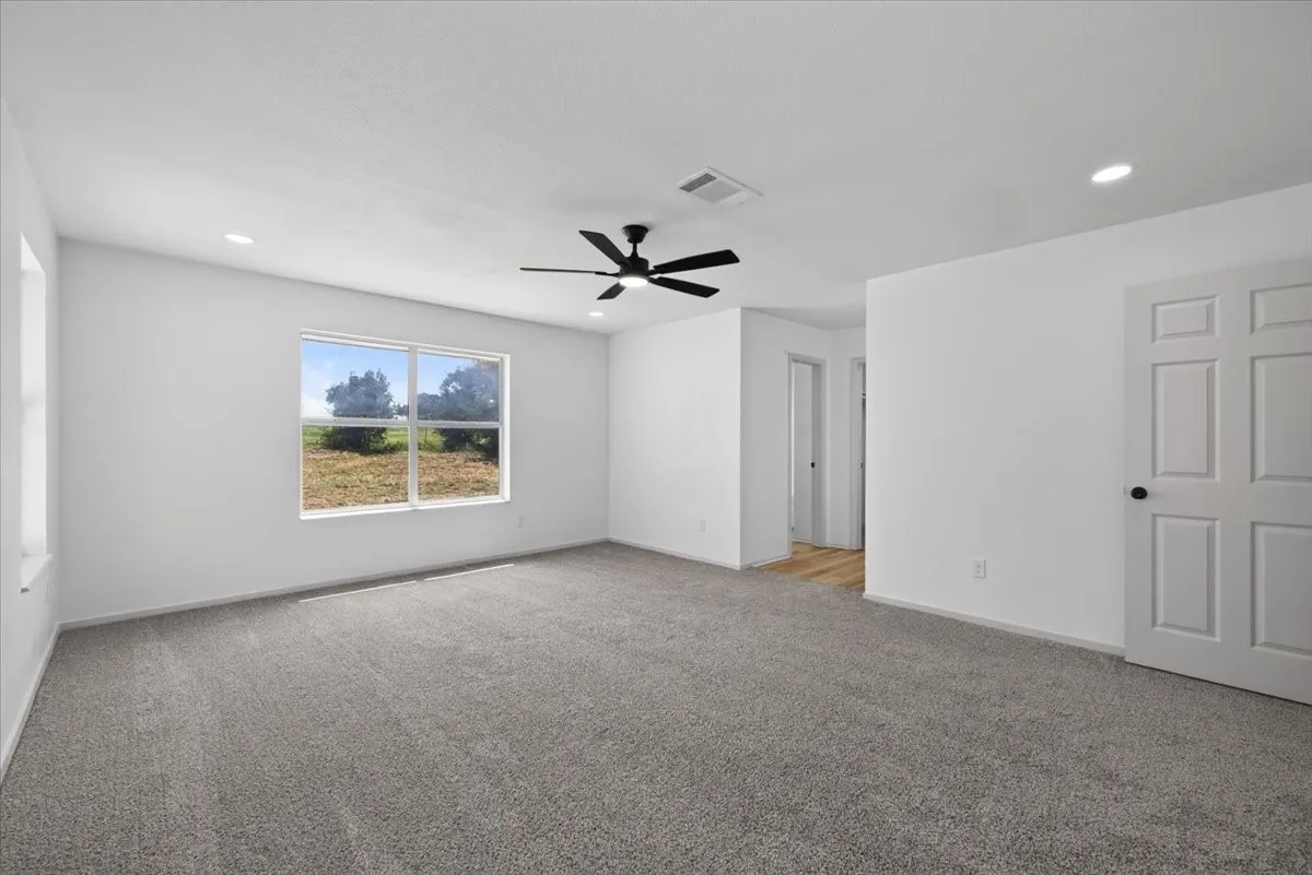 Single Family Residence For Sale in Hill County , 187 Private Road 416, Itasca, Texas 76055, 4 Bedroom, 2 Bathroom, Garage spaces, 1,862 Sqft, built in 2000, mls#21350681, Real Estate Agent in Itasca, Homes For Sale in Hill county, Homes For Sale in Itasca, Realtor in Itasca Texas, Real Estate Brokerage Independent Realty Texas, Luminita Cordes Realtor
