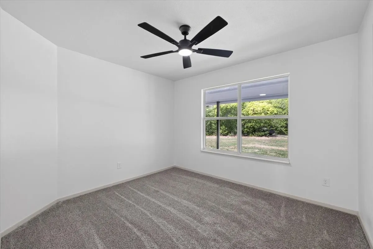 Single Family Residence For Sale in Hill County , 187 Private Road 416, Itasca, Texas 76055, 4 Bedroom, 2 Bathroom, Garage spaces, 1,862 Sqft, built in 2000, mls#21350681, Real Estate Agent in Itasca, Homes For Sale in Hill county, Homes For Sale in Itasca, Realtor in Itasca Texas, Real Estate Brokerage Independent Realty Texas, Luminita Cordes Realtor