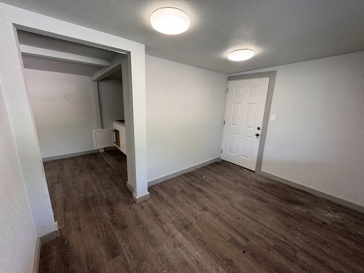 Retail For Rent in Palo Pinto County , 1500 S Oak Avenue, Mineral Wells, Texas 76067, 0, 0, Garage spaces, 0 Sqft, built in 1964, mls#21353209, Real Estate Agent in Mineral Wells, Homes For Rent in Palo Pinto county, Homes For Rent in Mineral Wells, Realtor in Mineral Wells Texas, Real Estate Brokerage Independent Realty Texas, Luminita Cordes Realtor