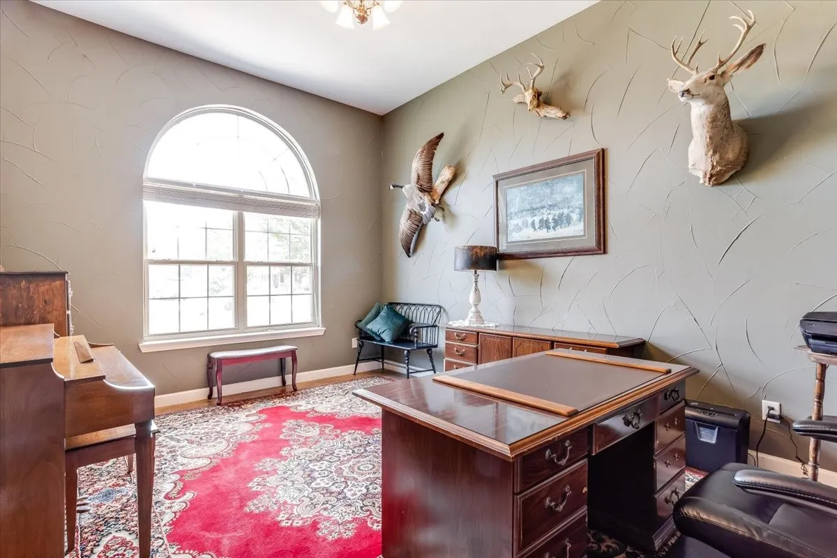 Single Family Residence For Sale in Hunt County , 4012 Chelsea Way, Caddo Mills, Texas 75135, 4 Bedroom, 3 Bathroom, 2 Garage spaces, 2,848 Sqft, built in 2005, mls#21351974, Real Estate Agent in Caddo Mills, Homes For Sale in Hunt county, Homes For Sale in Caddo Mills, Realtor in Caddo Mills Texas, Real Estate Brokerage Independent Realty Texas, Luminita Cordes Realtor