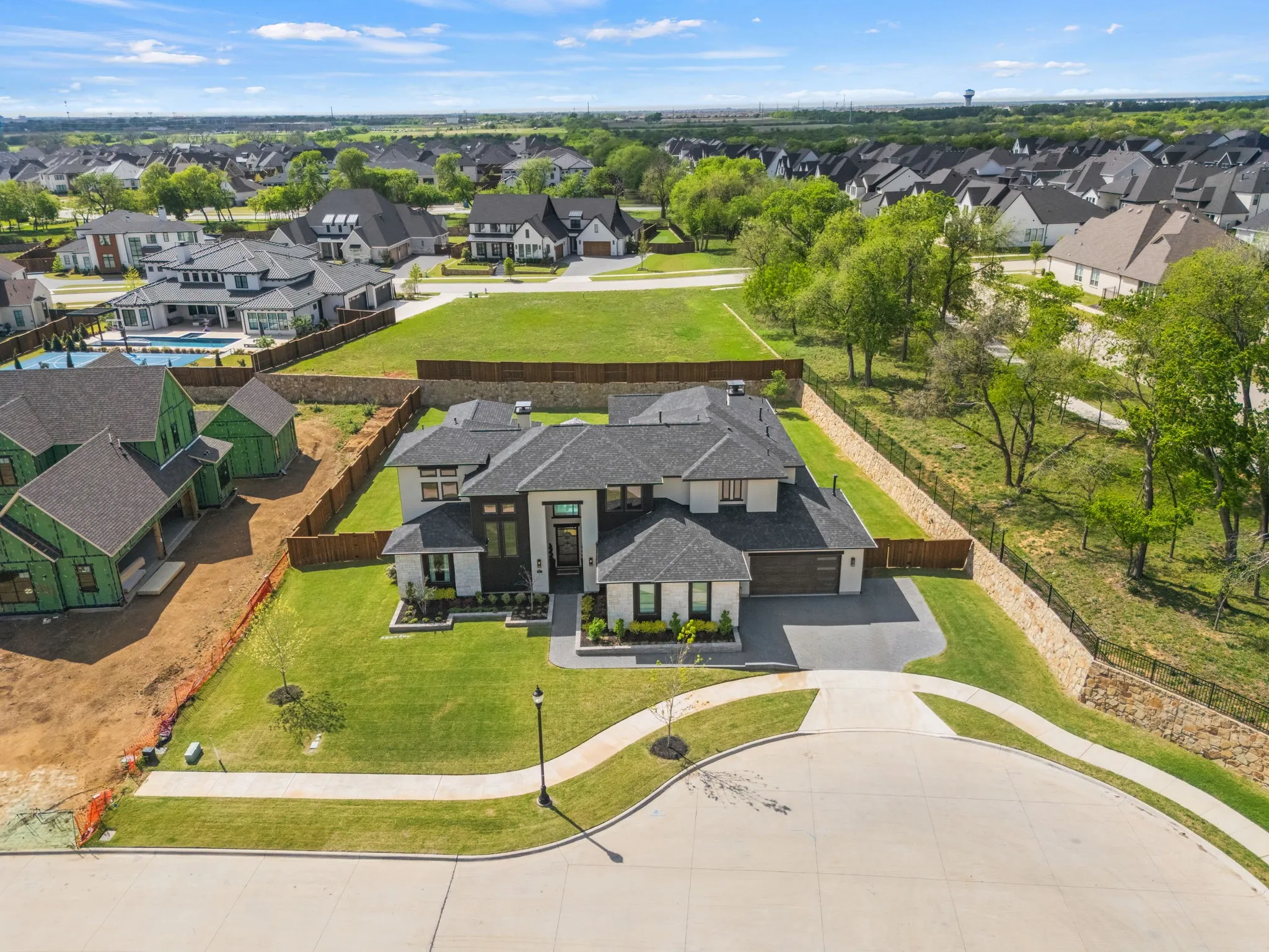 Single Family Residence For Sale in Denton County , 381 Spade Ranch Road, Prosper, Texas 75078, 4 Bedroom, 7 Bathroom, 3 Garage spaces, 5,421 Sqft, built in 2024, mls#21352895, Real Estate Agent in Prosper, Homes For Sale in Denton county, Homes For Sale in Prosper, Realtor in Prosper Texas, Real Estate Brokerage Independent Realty Texas, Luminita Cordes Realtor