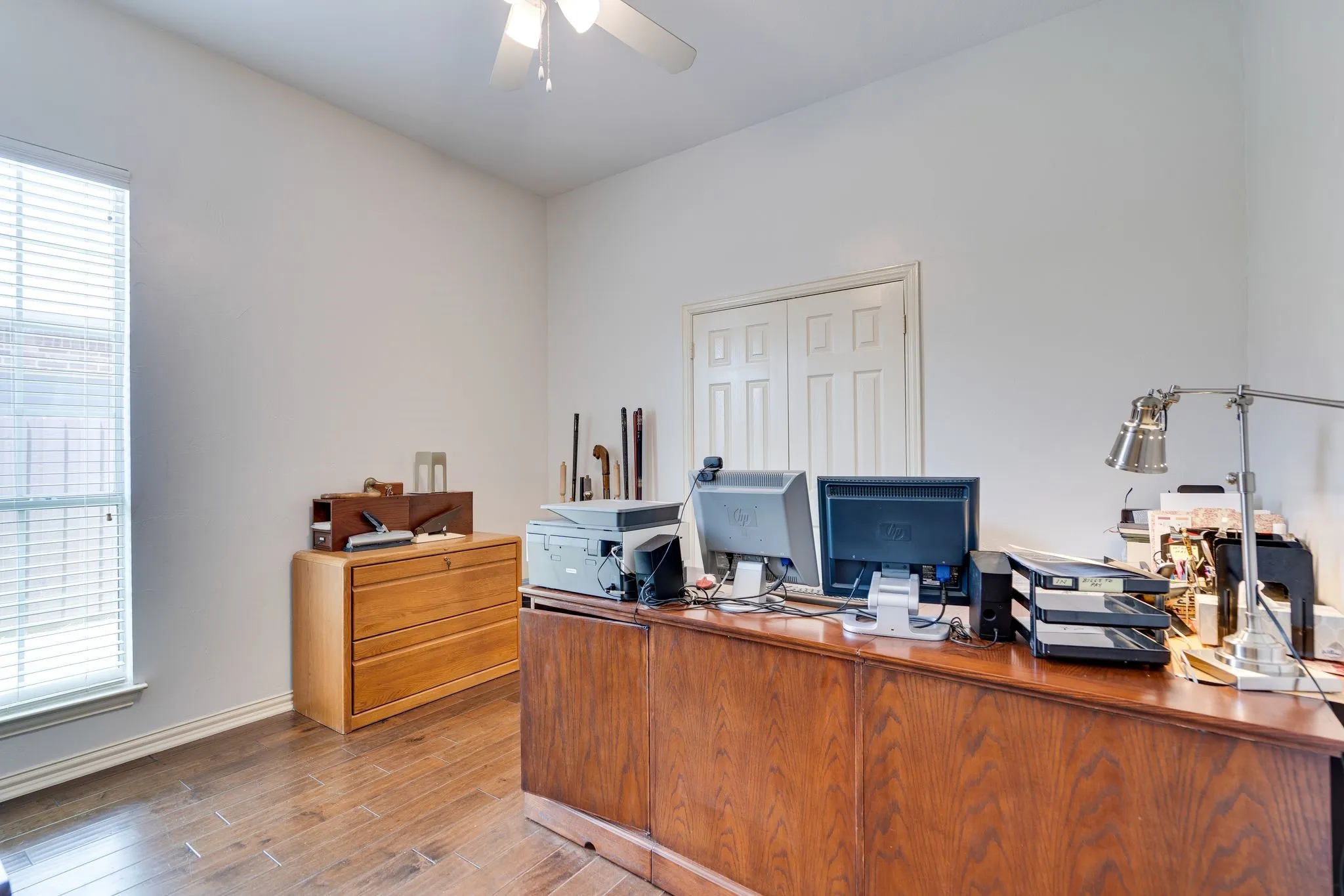 Single Family Residence For Sale in Denton County , 4403 Grassy Glen Drive, Corinth, Texas 76208, 4 Bedroom, 2 Bathroom, 2 Garage spaces, 2,250 Sqft, built in 2004, mls#21353002, Real Estate Agent in Corinth, Homes For Sale in Denton county, Homes For Sale in Corinth, Realtor in Corinth Texas, Real Estate Brokerage Independent Realty Texas, Luminita Cordes Realtor