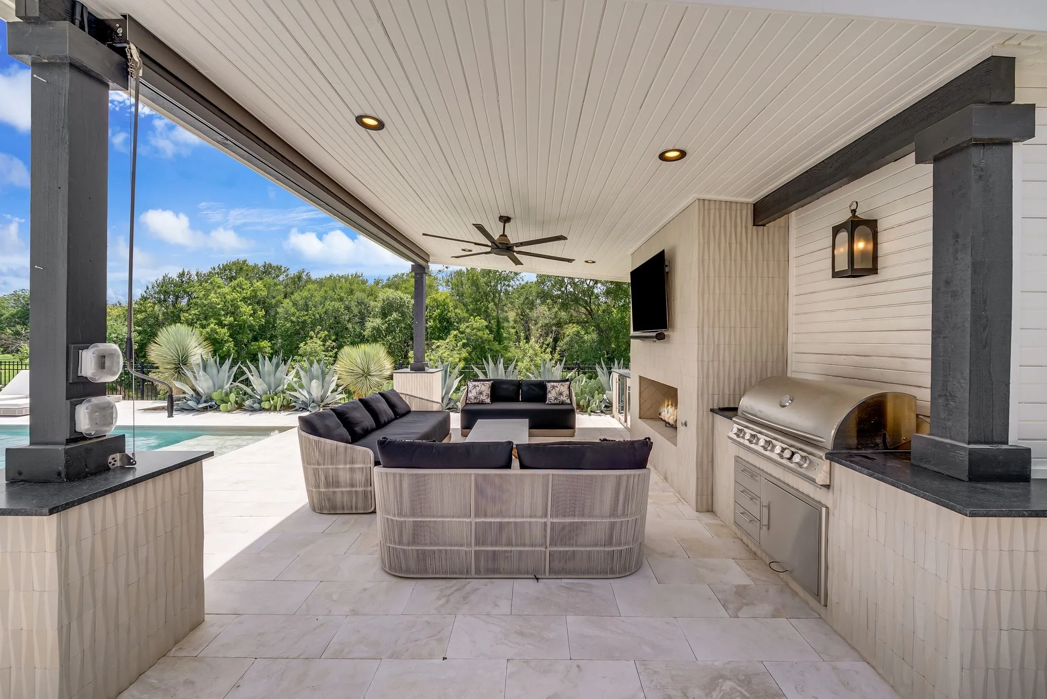 Single Family Residence For Sale in Denton County , 520 Rock Barn Drive, Prosper, Texas 75078, 4 Bedroom, 5 Bathroom, 4 Garage spaces, 4,836 Sqft, built in 2022, mls#21352632, Real Estate Agent in Prosper, Homes For Sale in Denton county, Homes For Sale in Prosper, Realtor in Prosper Texas, Real Estate Brokerage Independent Realty Texas, Luminita Cordes Realtor