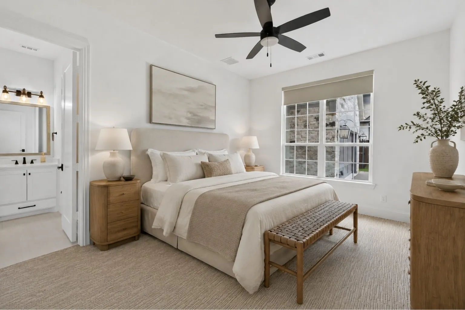 First floor guest suite