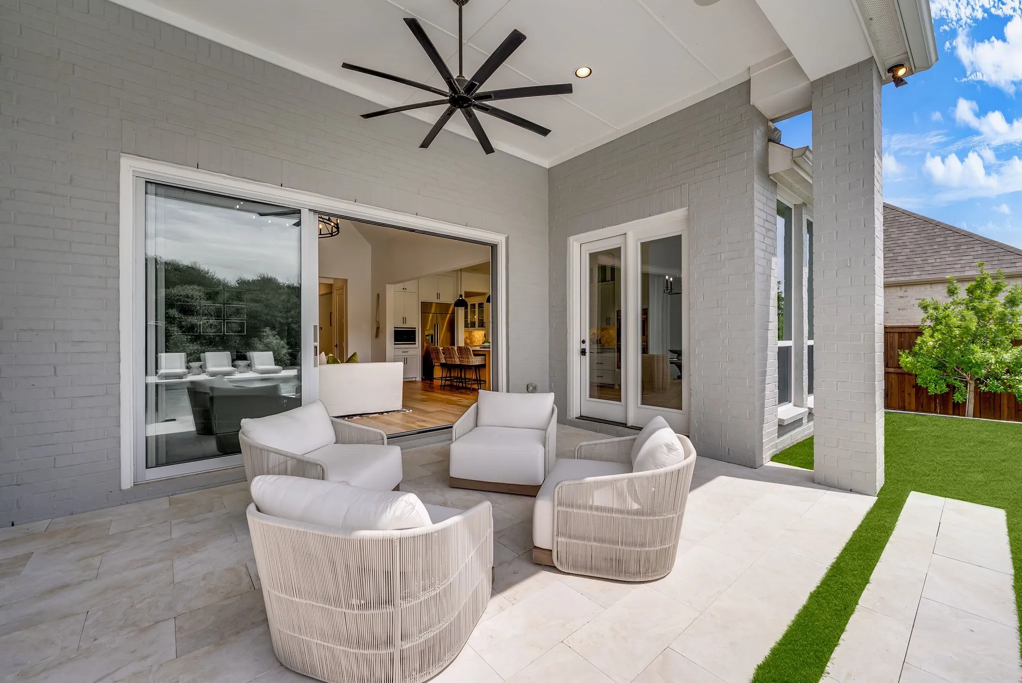 Single Family Residence For Sale in Denton County , 520 Rock Barn Drive, Prosper, Texas 75078, 4 Bedroom, 5 Bathroom, 4 Garage spaces, 4,836 Sqft, built in 2022, mls#21352632, Real Estate Agent in Prosper, Homes For Sale in Denton county, Homes For Sale in Prosper, Realtor in Prosper Texas, Real Estate Brokerage Independent Realty Texas, Luminita Cordes Realtor