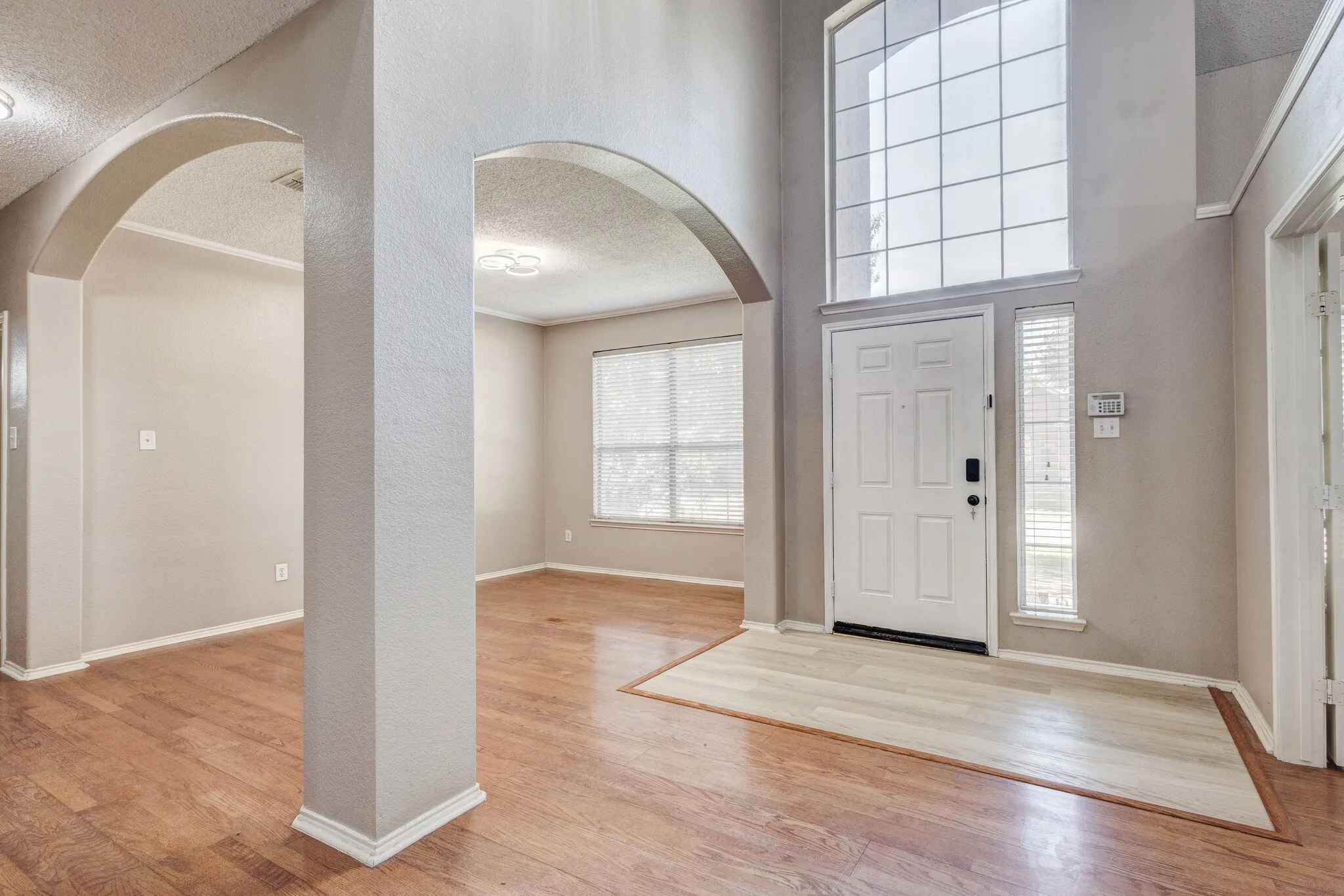 Single Family Residence For Rent in Collin County , 7081 Chinquapin Drive, Frisco, Texas 75033, 5 Bedroom, 3 Bathroom, 2 Garage spaces, 2,684 Sqft, built in 2001, mls#21347973, Real Estate Agent in Frisco, Homes For Rent in Collin county, Homes For Rent in Frisco, Realtor in Frisco Texas, Real Estate Brokerage Independent Realty Texas, Luminita Cordes Realtor