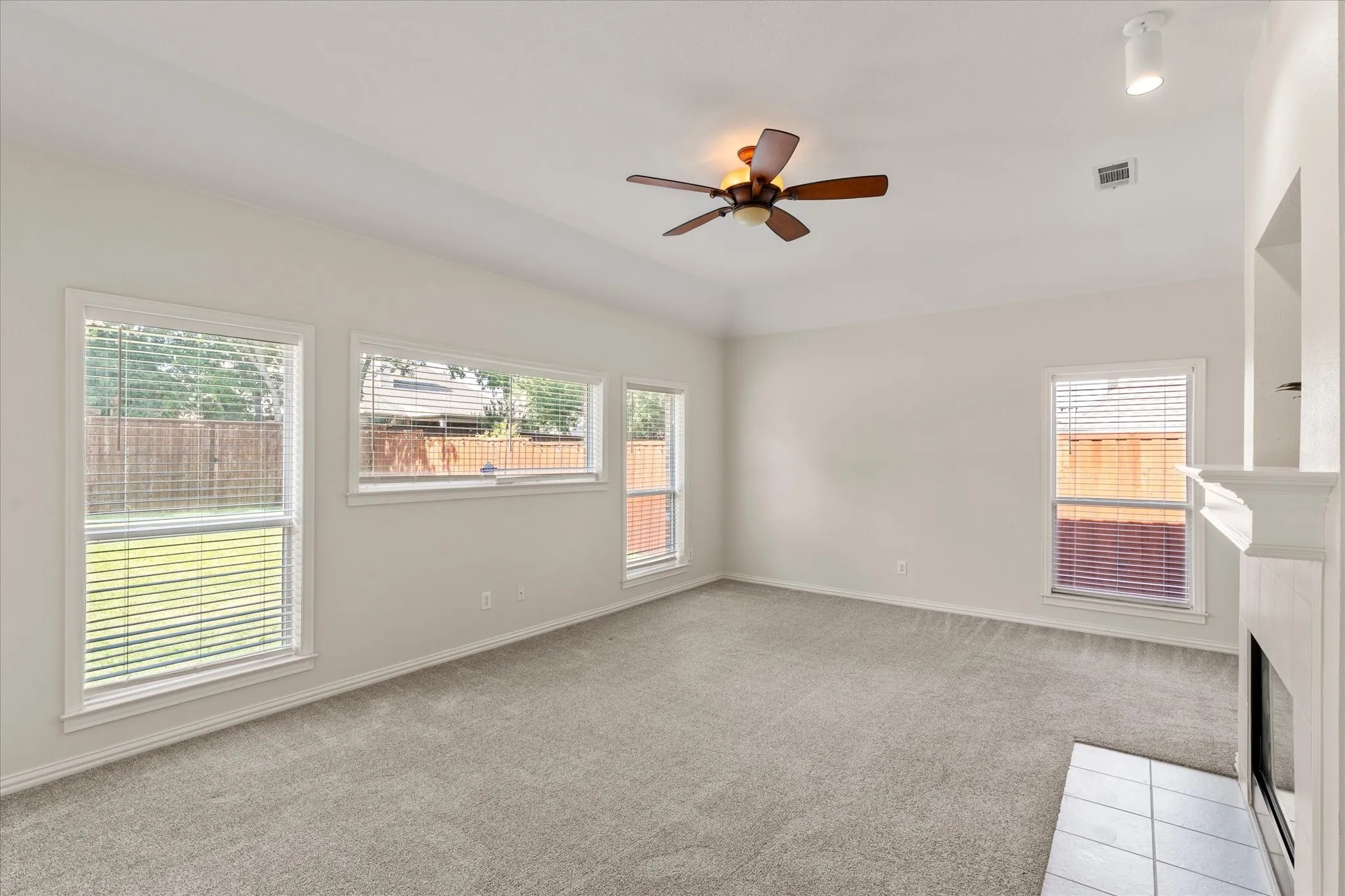 Single Family Residence For Sale in Denton County , 2508 Russwood Drive, Flower Mound, Texas 75028, 5 Bedroom, 3 Bathroom, 3 Garage spaces, 3,023 Sqft, built in 1997, mls#21353229, Real Estate Agent in Flower Mound, Homes For Sale in Denton county, Homes For Sale in Flower Mound, Realtor in Flower Mound Texas, Real Estate Brokerage Independent Realty Texas, Luminita Cordes Realtor