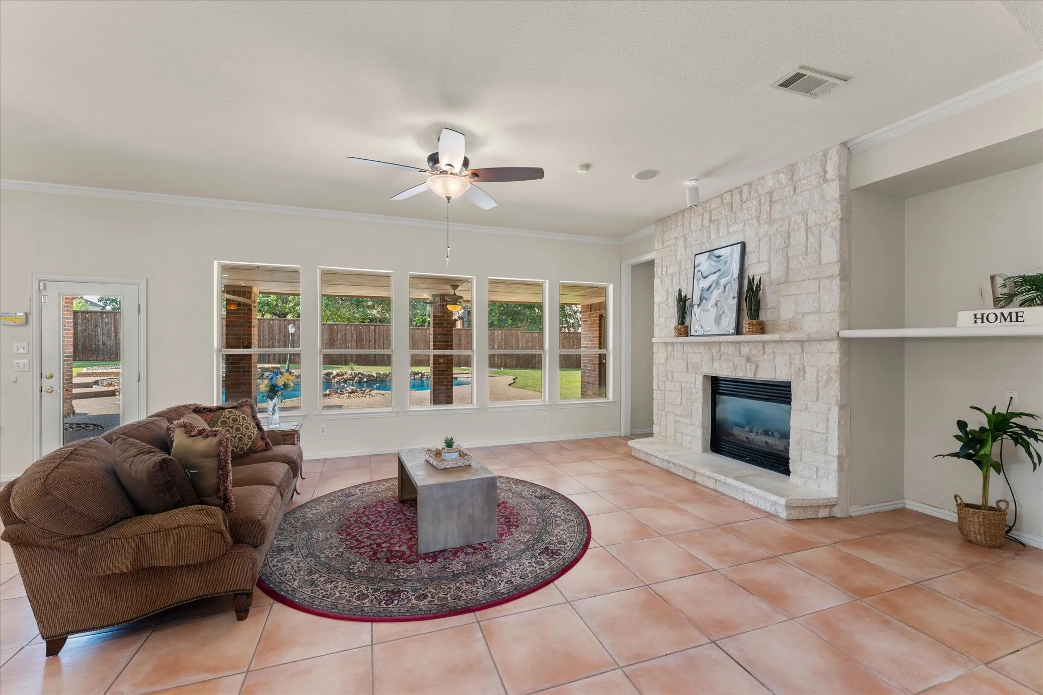 Single Family Residence For Sale in Denton County , 2508 Russwood Drive, Flower Mound, Texas 75028, 5 Bedroom, 3 Bathroom, 3 Garage spaces, 3,023 Sqft, built in 1997, mls#21353229, Real Estate Agent in Flower Mound, Homes For Sale in Denton county, Homes For Sale in Flower Mound, Realtor in Flower Mound Texas, Real Estate Brokerage Independent Realty Texas, Luminita Cordes Realtor