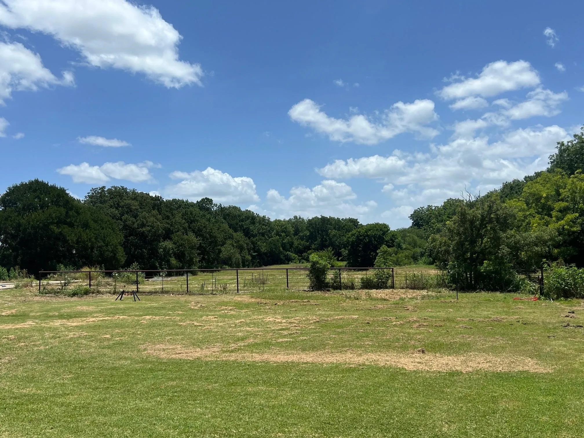 Single Family Residence For Sale in Johnson County , 8345 County Road 205, Grandview, Texas 76050, 4 Bedroom, 2 Bathroom, 3 Garage spaces, 1,817 Sqft, built in 1950, mls#21349021, Real Estate Agent in Grandview, Homes For Sale in Johnson county, Homes For Sale in Grandview, Realtor in Grandview Texas, Real Estate Brokerage Independent Realty Texas, Luminita Cordes Realtor