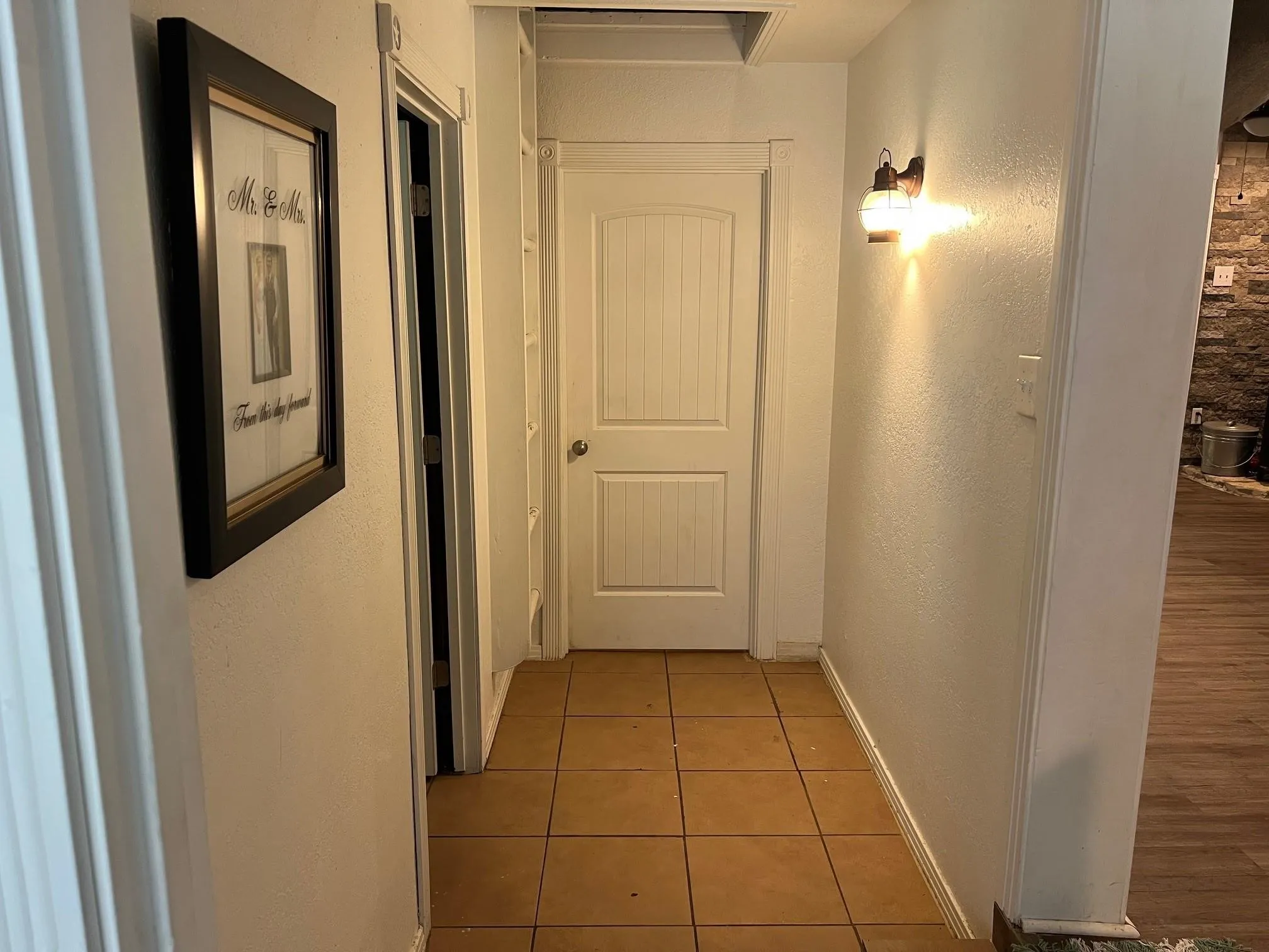 Single Family Residence For Sale in Johnson County , 8345 County Road 205, Grandview, Texas 76050, 4 Bedroom, 2 Bathroom, 3 Garage spaces, 1,817 Sqft, built in 1950, mls#21349021, Real Estate Agent in Grandview, Homes For Sale in Johnson county, Homes For Sale in Grandview, Realtor in Grandview Texas, Real Estate Brokerage Independent Realty Texas, Luminita Cordes Realtor