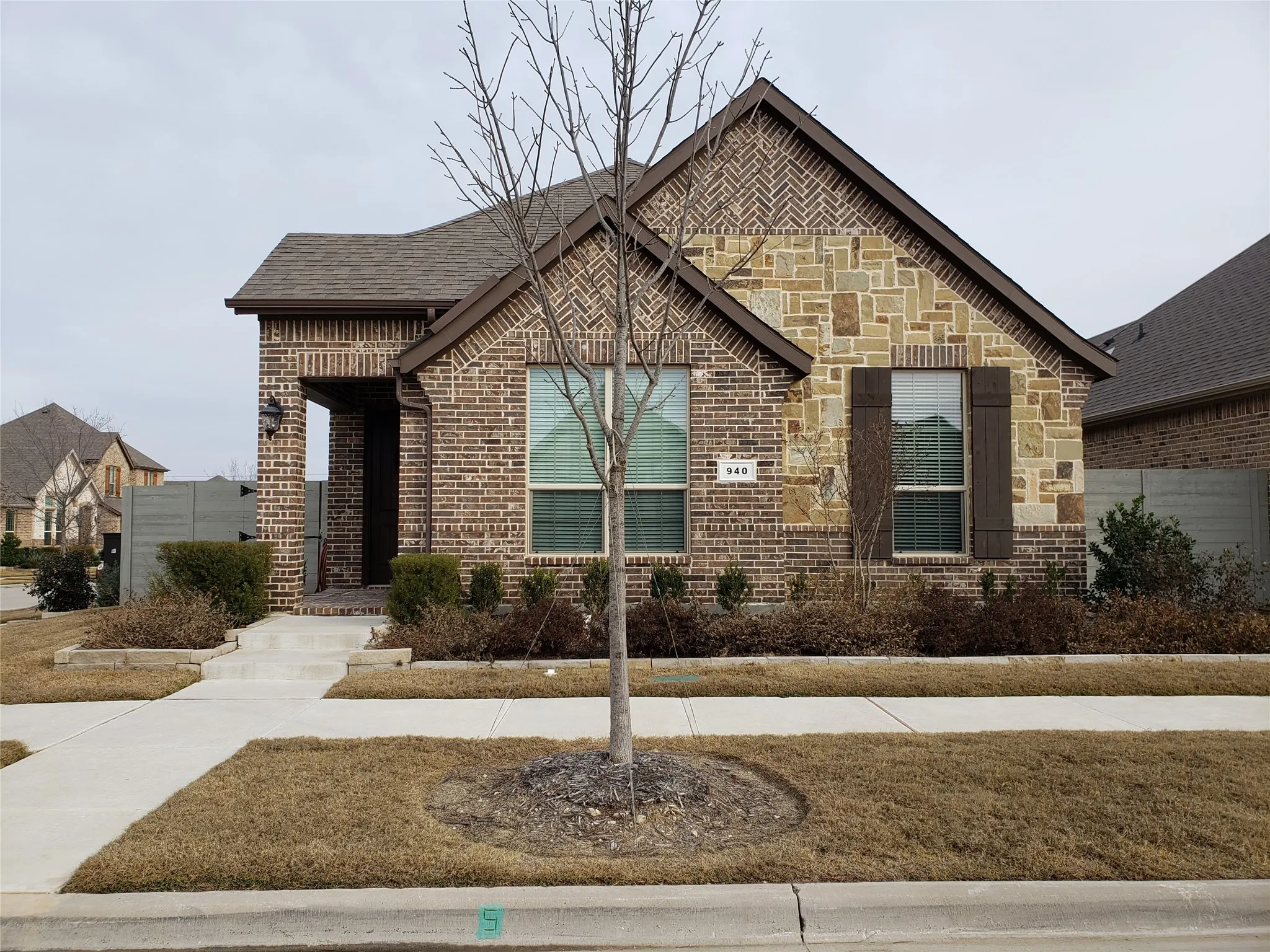 Single Family Residence For Rent in Denton County , 940 Parkside Drive, Argyle, Texas 76226, 3 Bedroom, 2 Bathroom, 2 Garage spaces, 1,832 Sqft, built in 2019, mls#21353186, Real Estate Agent in Argyle, Homes For Rent in Denton county, Homes For Rent in Argyle, Realtor in Argyle Texas, Real Estate Brokerage Independent Realty Texas, Luminita Cordes Realtor