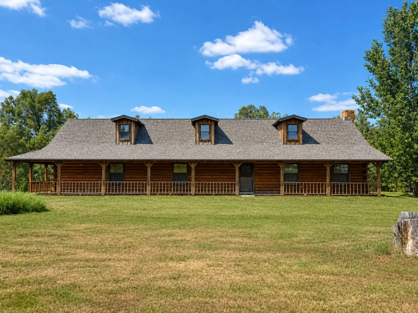 Single Family Residence For Sale in Lamar County , 6260 Farm Road 197, Arthur City, Texas 75411, 4 Bedroom, 3 Bathroom, 2 Garage spaces, 3,096 Sqft, built in 1999, mls#21351267, Real Estate Agent in Arthur City, Homes For Sale in Lamar county, Homes For Sale in Arthur City, Realtor in Arthur City Texas, Real Estate Brokerage Independent Realty Texas, Luminita Cordes Realtor