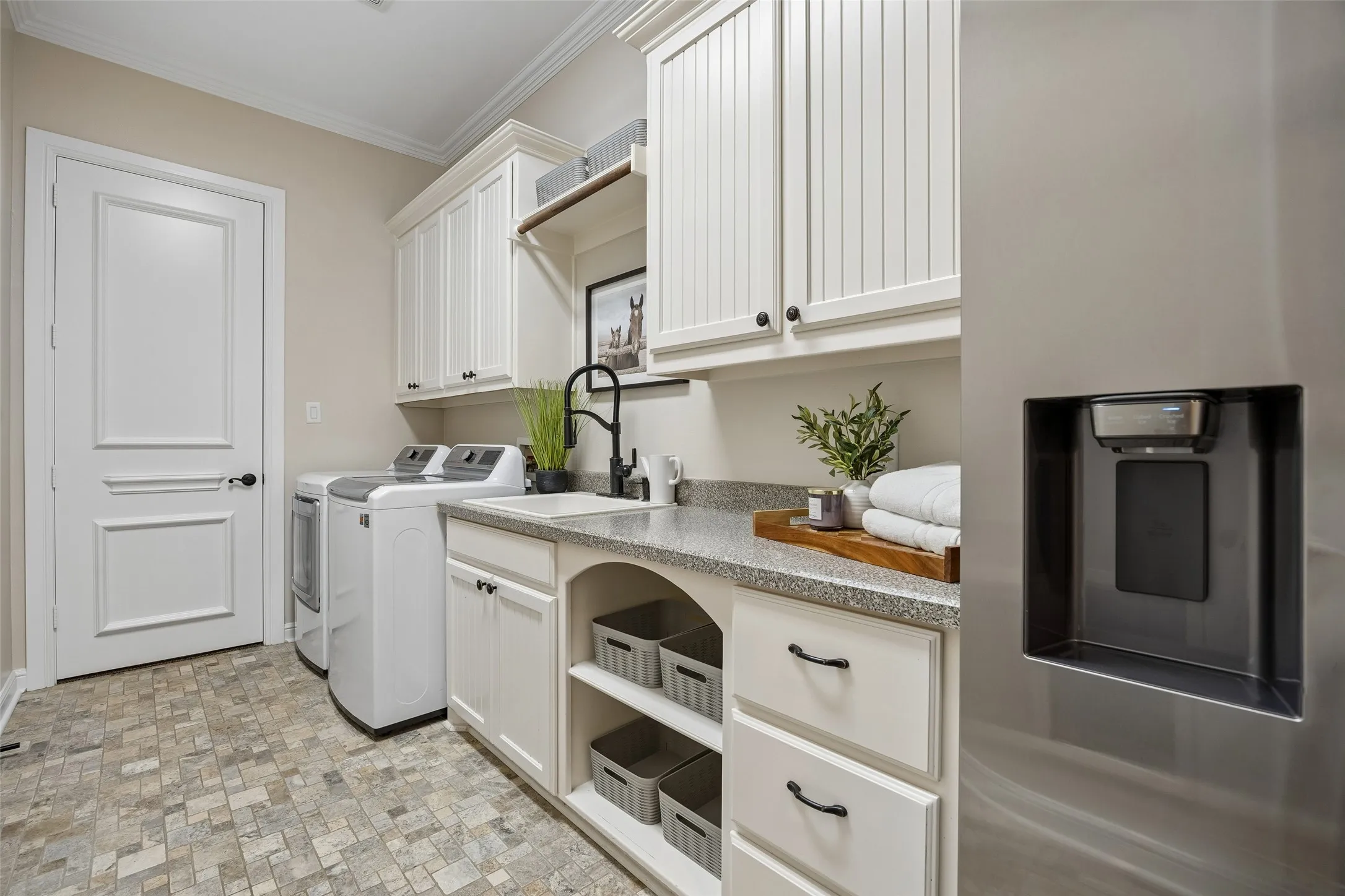 Single Family Residence For Sale in Denton County , 963 Noble Champions Way, Bartonville, Texas 76226, 6 Bedroom, 8 Bathroom, 4 Garage spaces, 7,140 Sqft, built in 2004, mls#21351999, Real Estate Agent in Bartonville, Homes For Sale in Denton county, Homes For Sale in Bartonville, Realtor in Bartonville Texas, Real Estate Brokerage Independent Realty Texas, Luminita Cordes Realtor