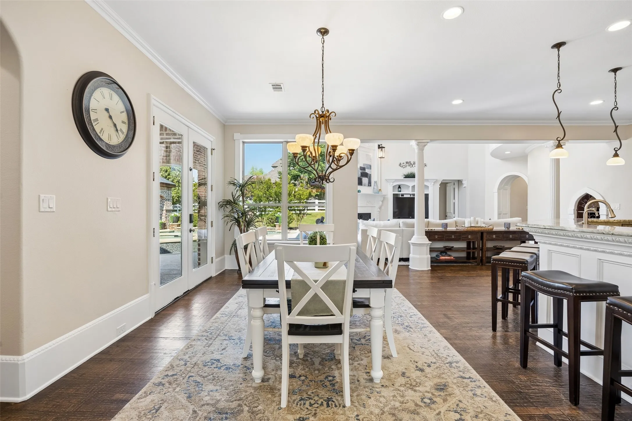 Single Family Residence For Sale in Denton County , 963 Noble Champions Way, Bartonville, Texas 76226, 6 Bedroom, 8 Bathroom, 4 Garage spaces, 7,140 Sqft, built in 2004, mls#21351999, Real Estate Agent in Bartonville, Homes For Sale in Denton county, Homes For Sale in Bartonville, Realtor in Bartonville Texas, Real Estate Brokerage Independent Realty Texas, Luminita Cordes Realtor