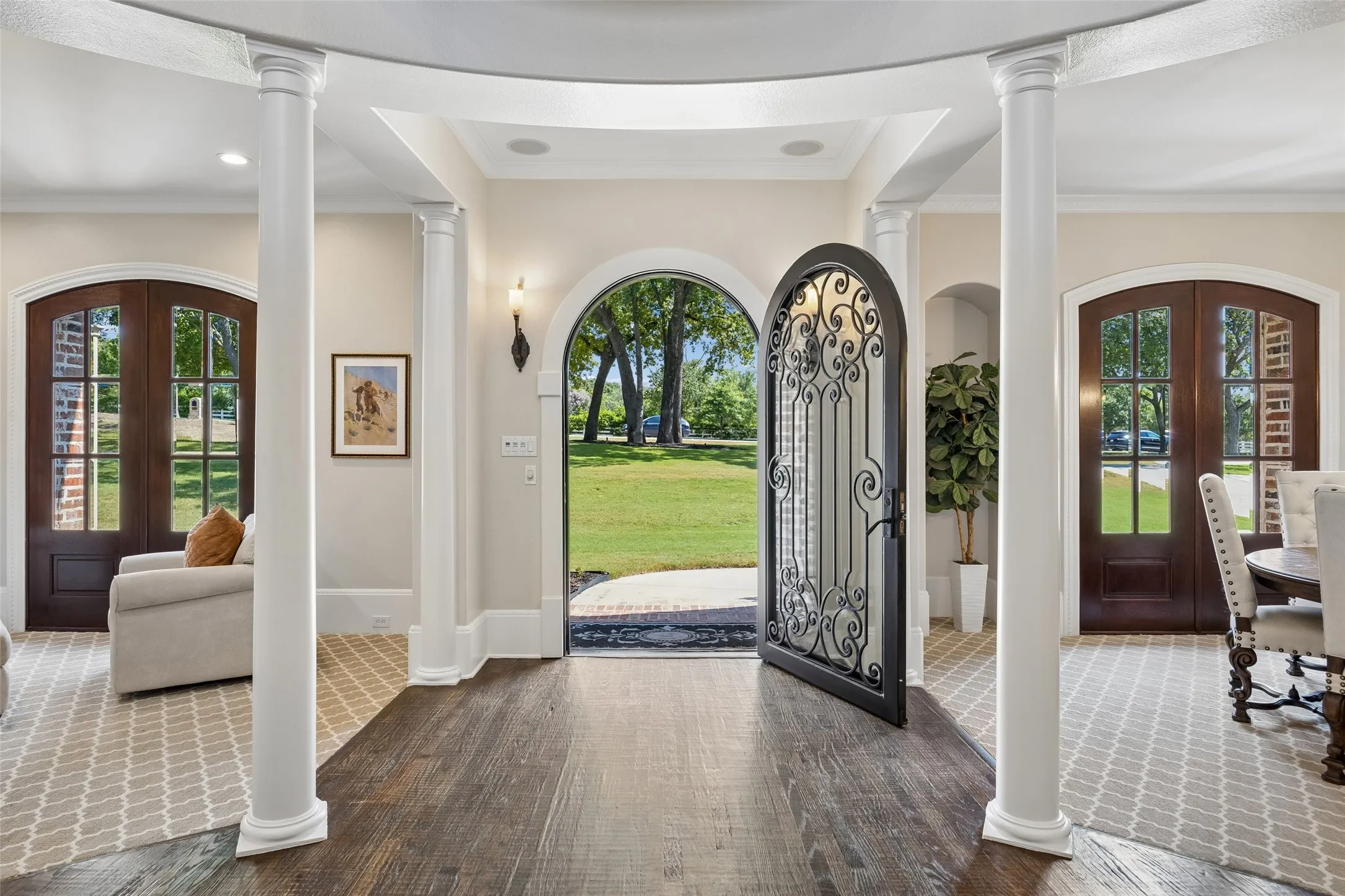 Single Family Residence For Sale in Denton County , 963 Noble Champions Way, Bartonville, Texas 76226, 6 Bedroom, 8 Bathroom, 4 Garage spaces, 7,140 Sqft, built in 2004, mls#21351999, Real Estate Agent in Bartonville, Homes For Sale in Denton county, Homes For Sale in Bartonville, Realtor in Bartonville Texas, Real Estate Brokerage Independent Realty Texas, Luminita Cordes Realtor
