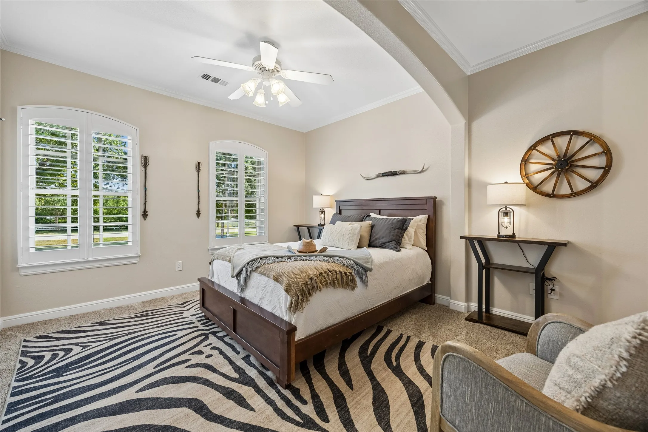 Single Family Residence For Sale in Denton County , 963 Noble Champions Way, Bartonville, Texas 76226, 6 Bedroom, 8 Bathroom, 4 Garage spaces, 7,140 Sqft, built in 2004, mls#21351999, Real Estate Agent in Bartonville, Homes For Sale in Denton county, Homes For Sale in Bartonville, Realtor in Bartonville Texas, Real Estate Brokerage Independent Realty Texas, Luminita Cordes Realtor
