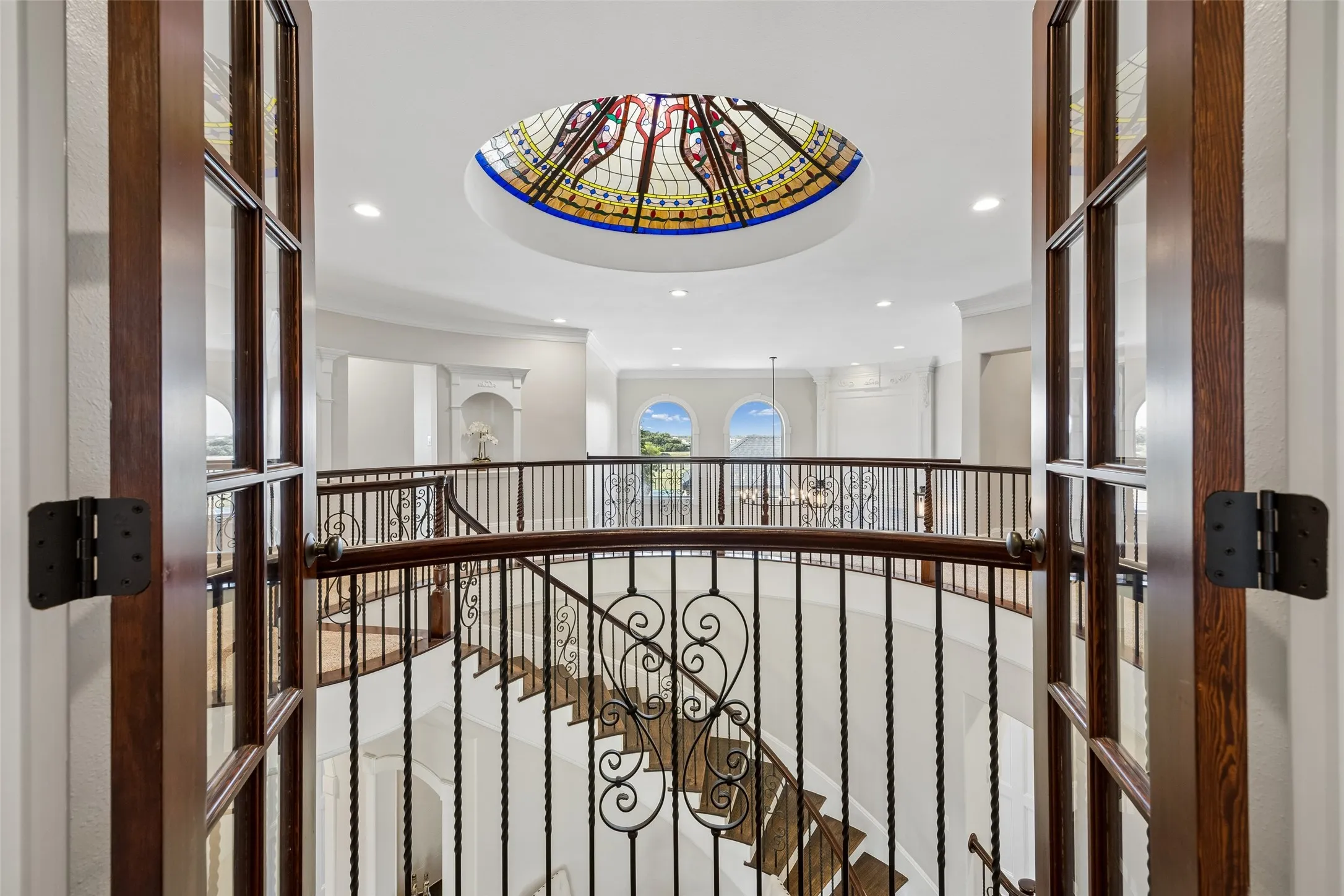 Single Family Residence For Sale in Denton County , 963 Noble Champions Way, Bartonville, Texas 76226, 6 Bedroom, 8 Bathroom, 4 Garage spaces, 7,140 Sqft, built in 2004, mls#21351999, Real Estate Agent in Bartonville, Homes For Sale in Denton county, Homes For Sale in Bartonville, Realtor in Bartonville Texas, Real Estate Brokerage Independent Realty Texas, Luminita Cordes Realtor