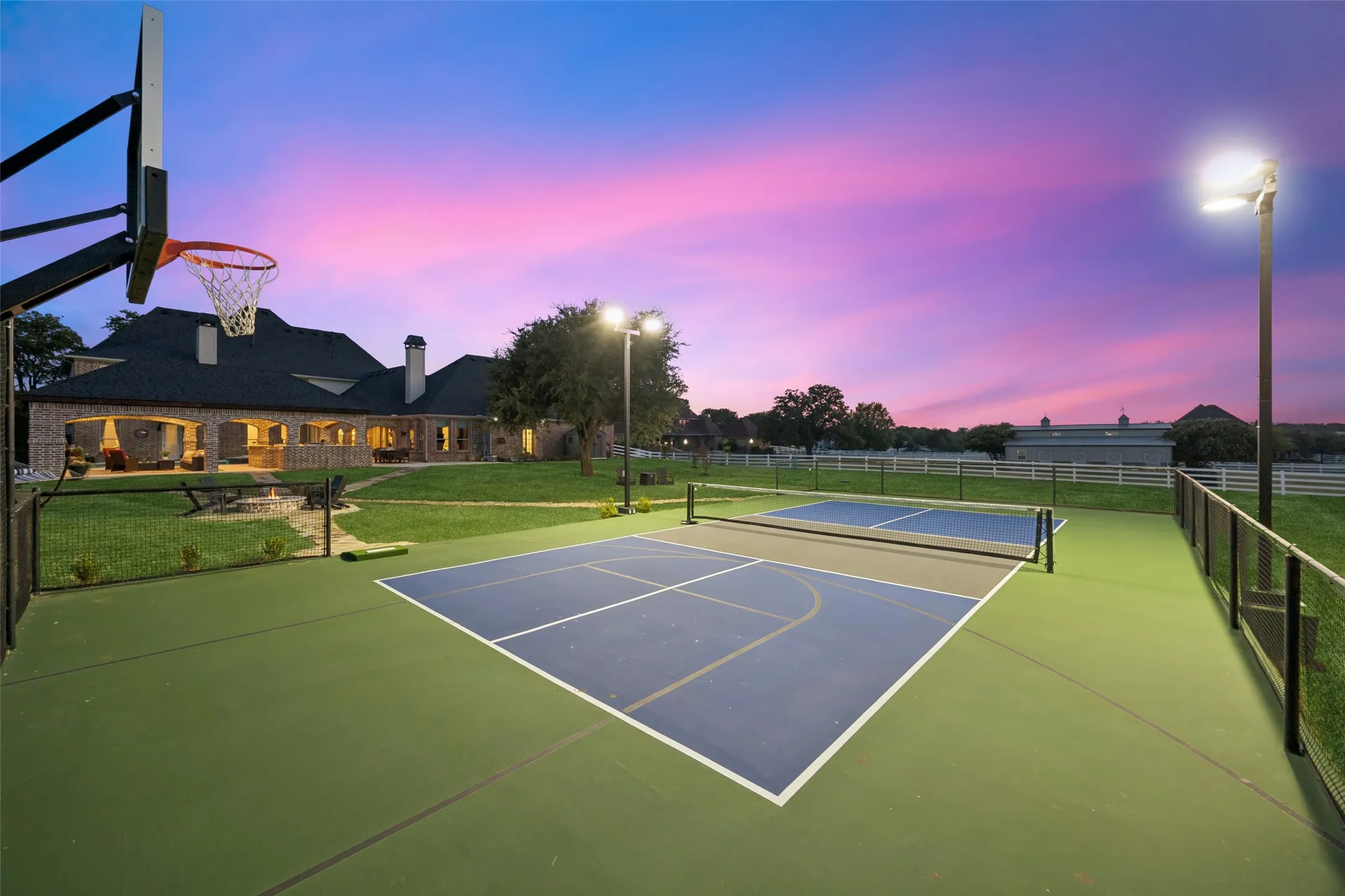 Single Family Residence For Sale in Denton County , 963 Noble Champions Way, Bartonville, Texas 76226, 6 Bedroom, 8 Bathroom, 4 Garage spaces, 7,140 Sqft, built in 2004, mls#21351999, Real Estate Agent in Bartonville, Homes For Sale in Denton county, Homes For Sale in Bartonville, Realtor in Bartonville Texas, Real Estate Brokerage Independent Realty Texas, Luminita Cordes Realtor