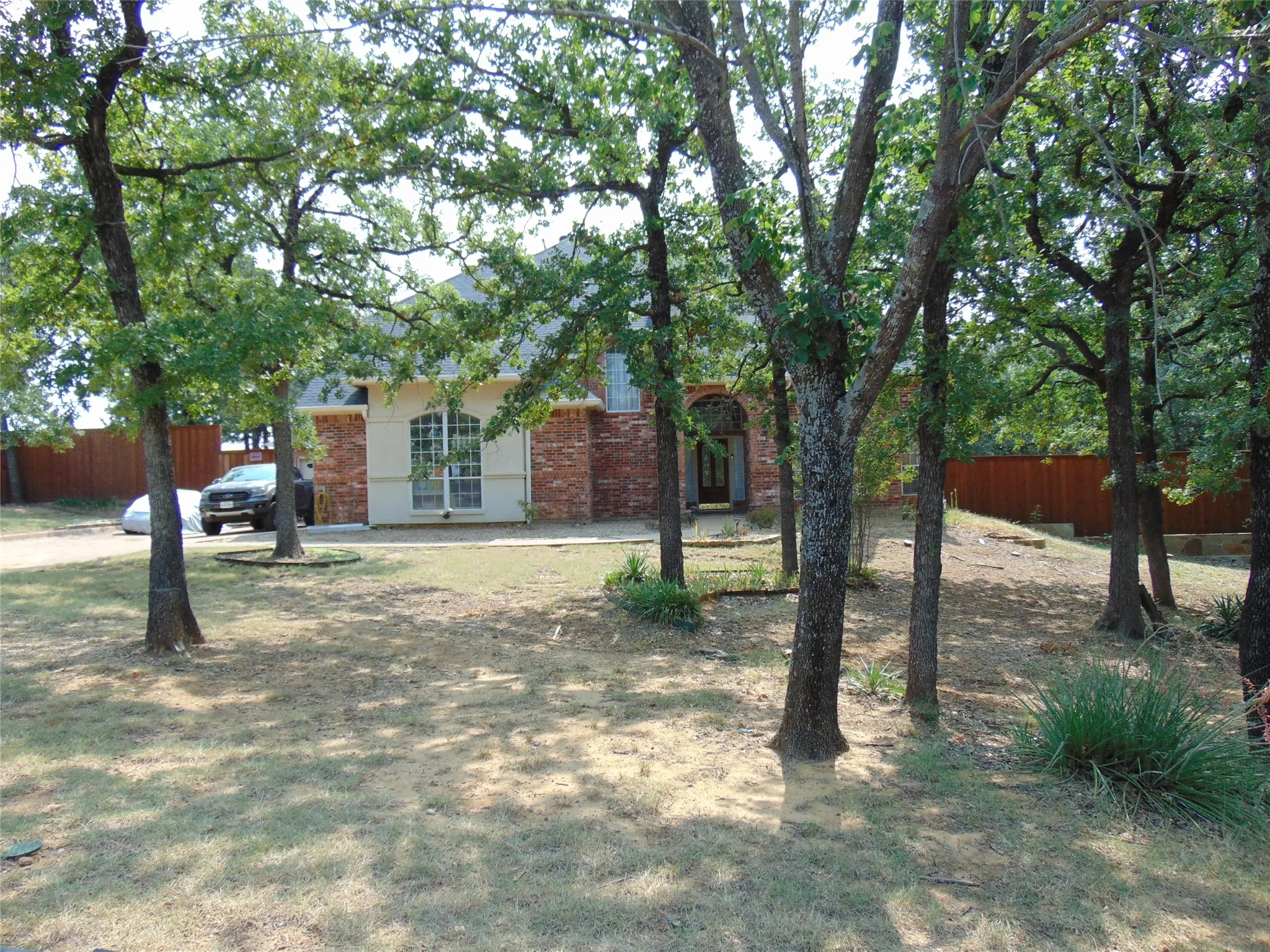 Single Family Residence For Sale in Denton County , 3401 Serendipity Hills Trail, Corinth, Texas 76210, 6 Bedroom, 4 Bathroom, 3 Garage spaces, 3,710 Sqft, built in 1997, mls#21353221, Real Estate Agent in Corinth, Homes For Sale in Denton county, Homes For Sale in Corinth, Realtor in Corinth Texas, Real Estate Brokerage Independent Realty Texas, Luminita Cordes Realtor
