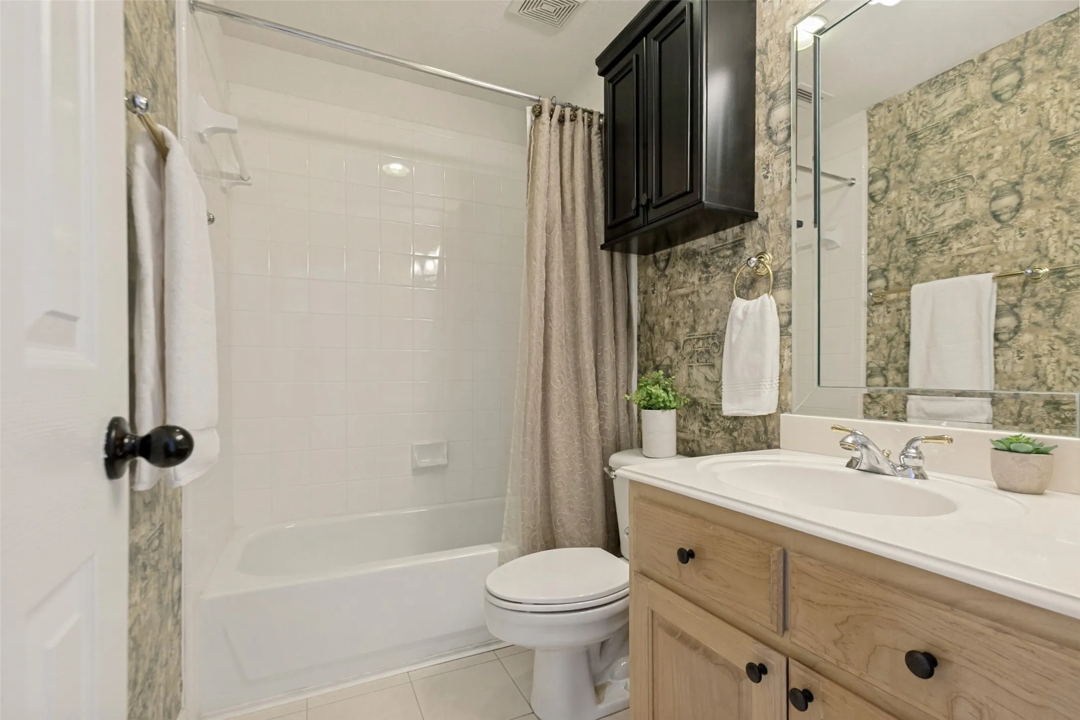 Bath for bedroom #3