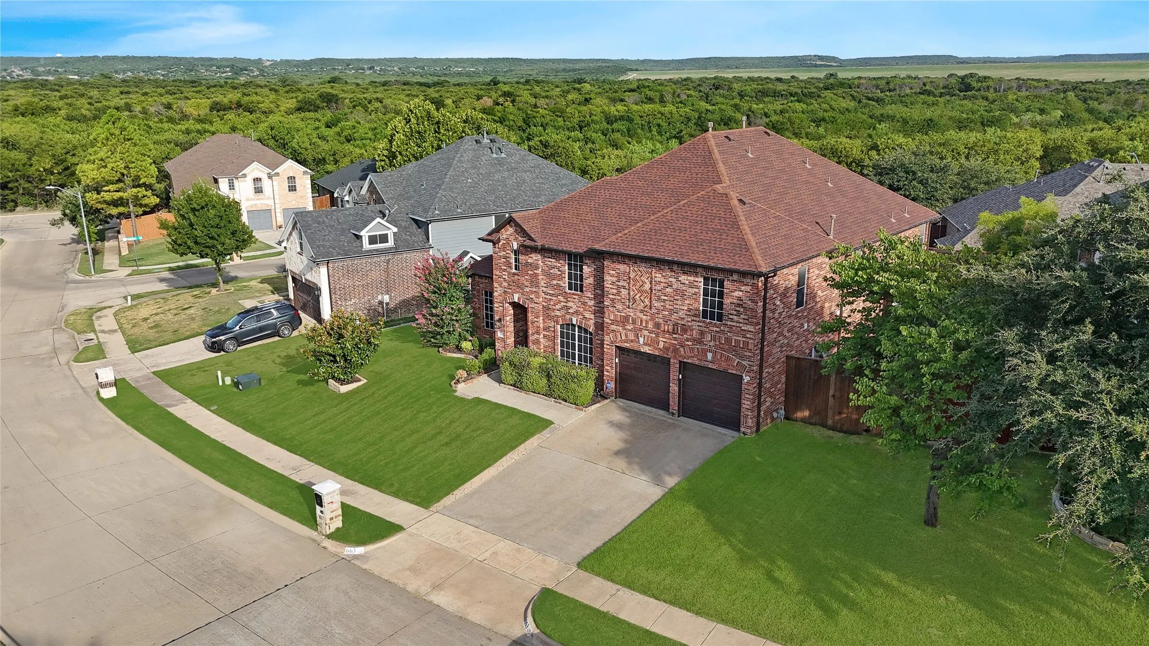 Single Family Residence For Sale in Dallas County , 663 E Sandra Lane, Grand Prairie, Texas 75052, 4 Bedroom, 4 Bathroom, 2 Garage spaces, 3,986 Sqft, built in 2003, mls#21352853, Real Estate Agent in Grand Prairie, Homes For Sale in Dallas county, Homes For Sale in Grand Prairie, Realtor in Grand Prairie Texas, Real Estate Brokerage Independent Realty Texas, Luminita Cordes Realtor