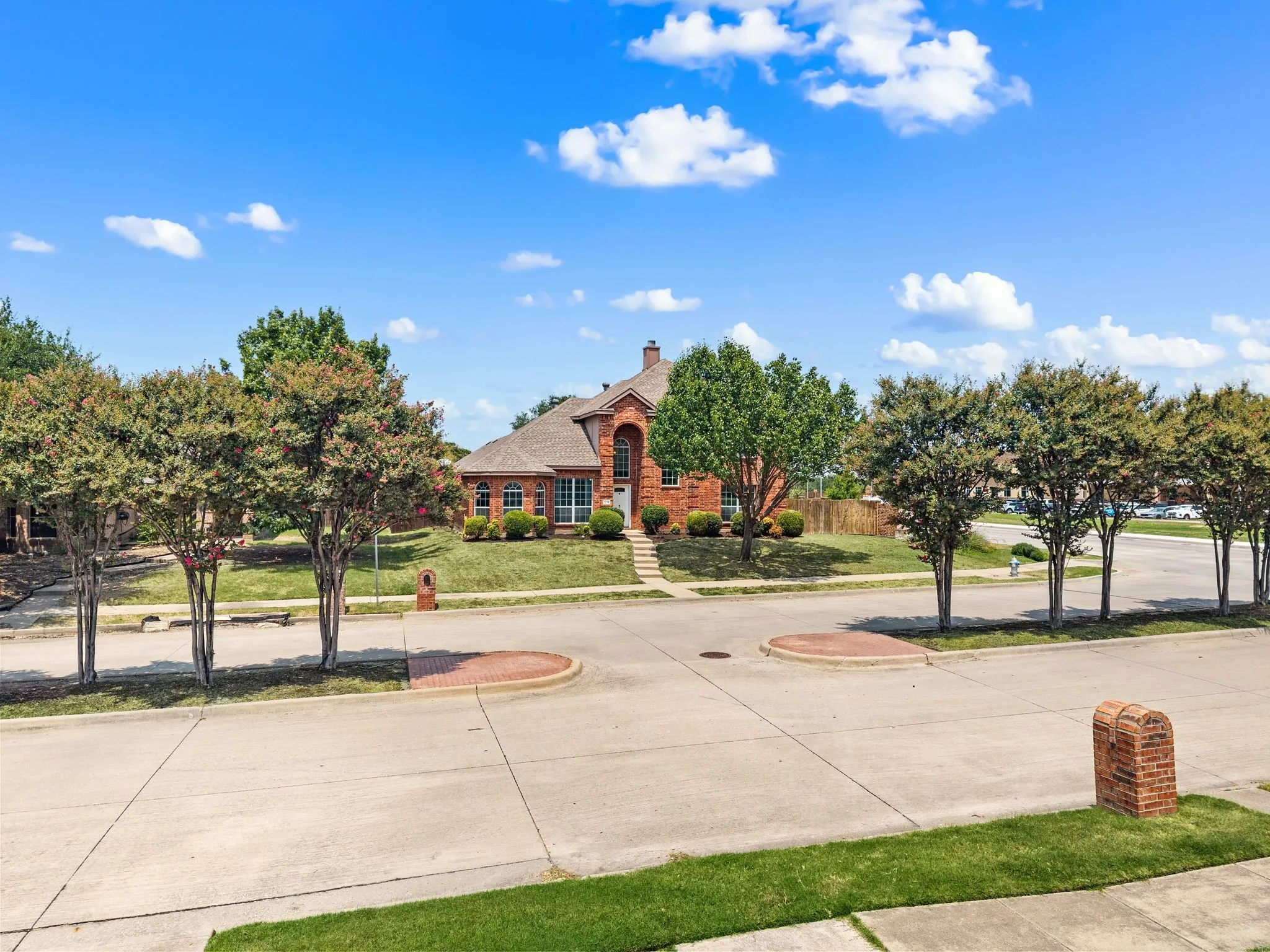 Single Family Residence For Sale in Collin County , 1215 Majestic Way, Wylie, Texas 75098, 4 Bedroom, 3 Bathroom, 2 Garage spaces, 2,860 Sqft, built in 2007, mls#21341129, Real Estate Agent in Wylie, Homes For Sale in Collin county, Homes For Sale in Wylie, Realtor in Wylie Texas, Real Estate Brokerage Independent Realty Texas, Luminita Cordes Realtor