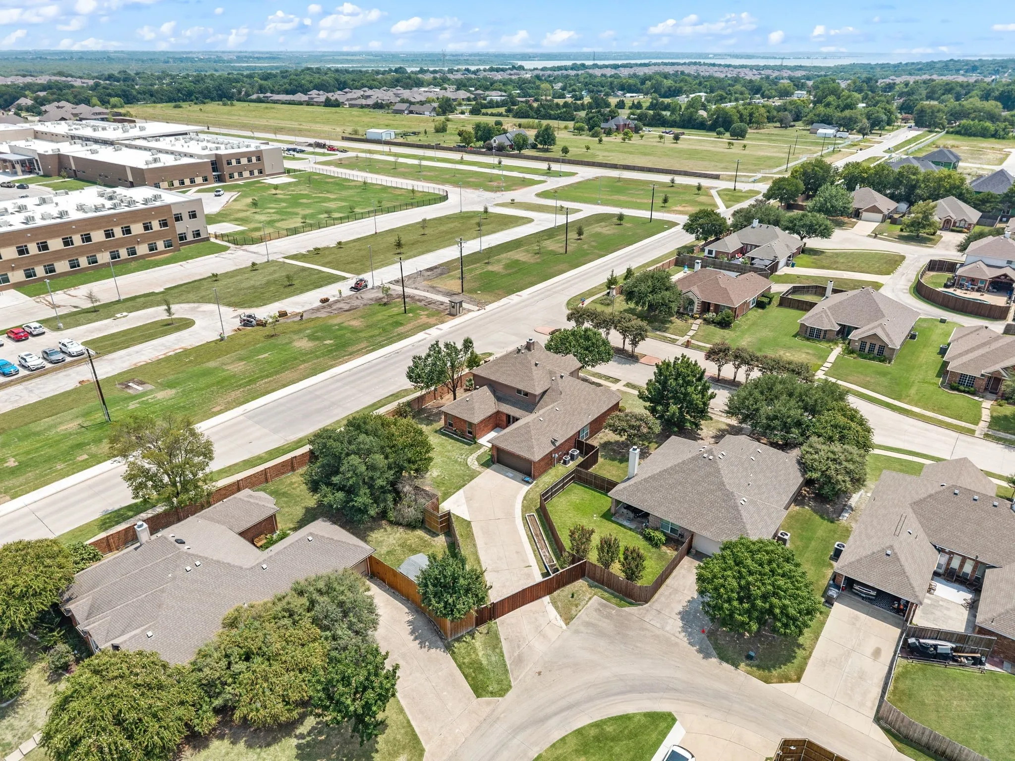 Single Family Residence For Sale in Collin County , 1215 Majestic Way, Wylie, Texas 75098, 4 Bedroom, 3 Bathroom, 2 Garage spaces, 2,860 Sqft, built in 2007, mls#21341129, Real Estate Agent in Wylie, Homes For Sale in Collin county, Homes For Sale in Wylie, Realtor in Wylie Texas, Real Estate Brokerage Independent Realty Texas, Luminita Cordes Realtor