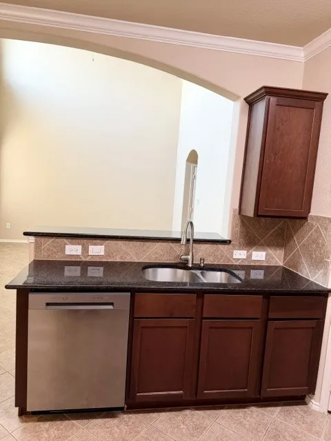 Single Family Residence For Sale in Denton County , 8920 Eastwood Avenue, Cross Roads, Texas 76227, 3 Bedroom, 3 Bathroom, 2 Garage spaces, 1,828 Sqft, built in 2012, mls#21346260, Real Estate Agent in Cross Roads, Homes For Sale in Denton county, Homes For Sale in Cross Roads, Realtor in Cross Roads Texas, Real Estate Brokerage Independent Realty Texas, Luminita Cordes Realtor